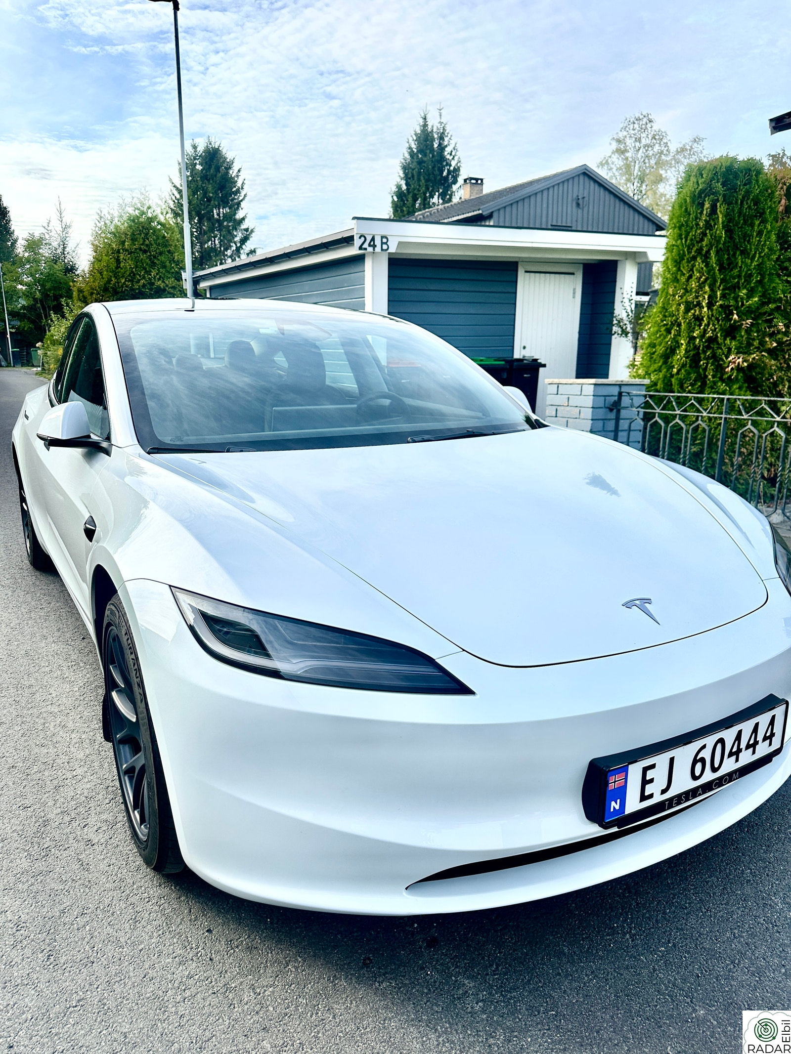 TESLA Model 3 Long Range AWD