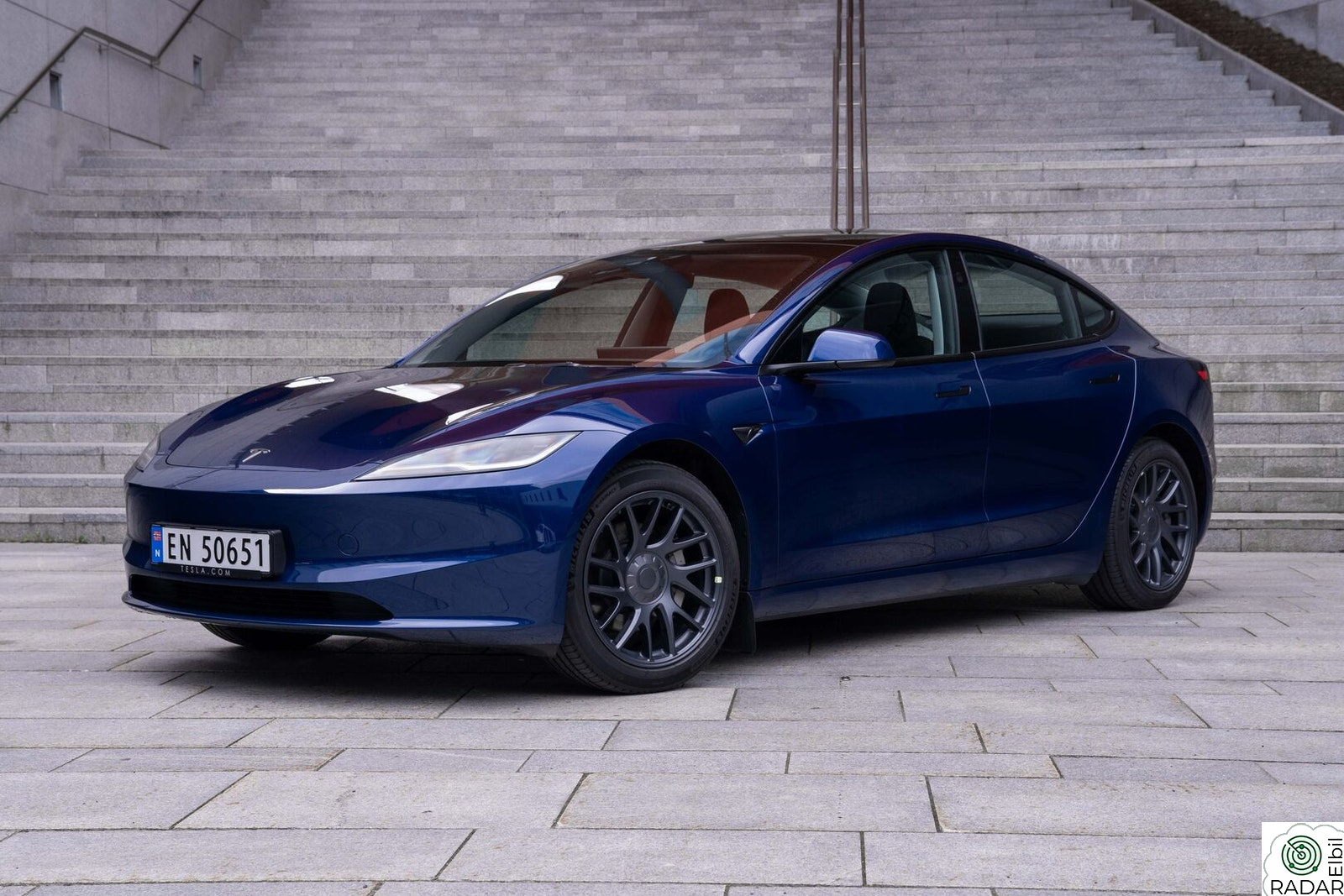 TESLA Model 3 Long Range / Highland / Premium Lyd / Commander