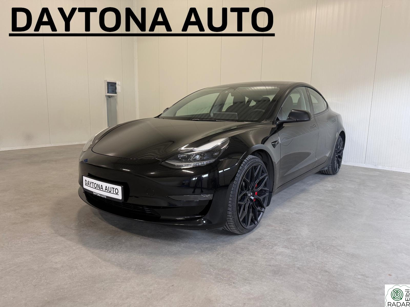 TESLA Model 3 Performance AWD, 534hk, Garanti, Premium, 20´ S+V, ++