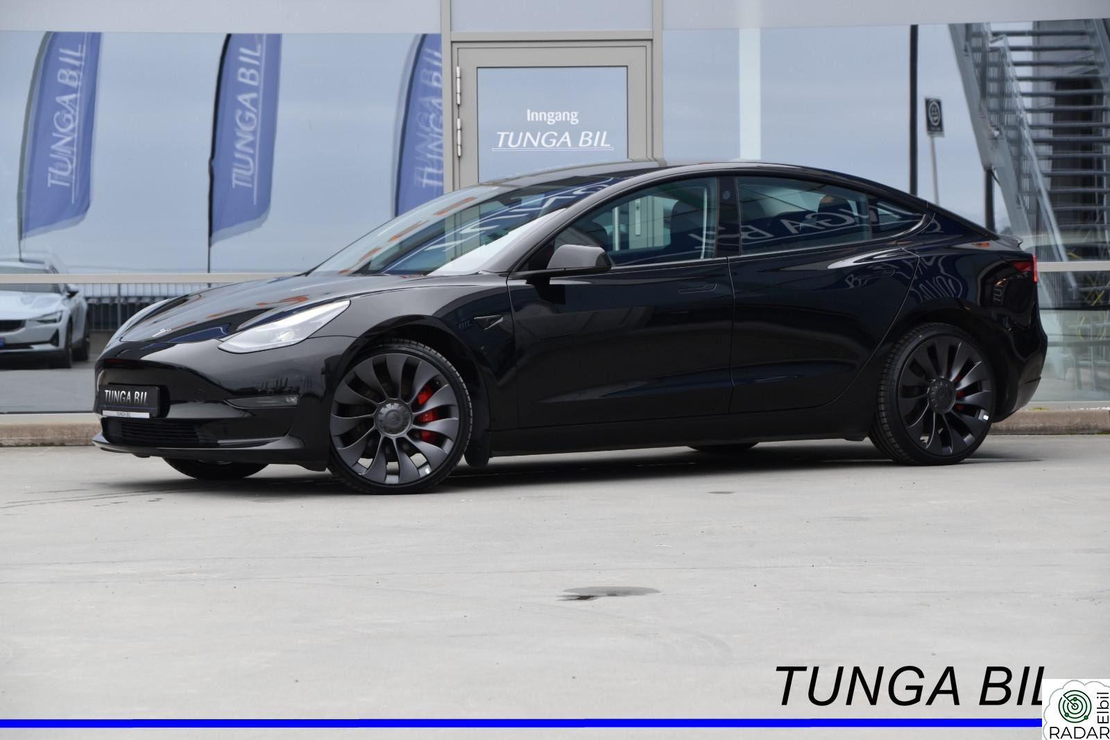 TESLA Model 3 Long Range Dual Motor Performance | kr. 3.290,- pr.mnd!