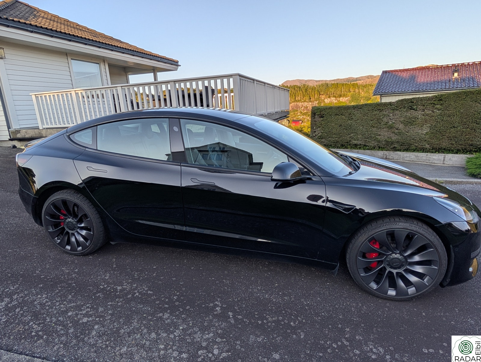 TESLA Model 3 Performance AWD