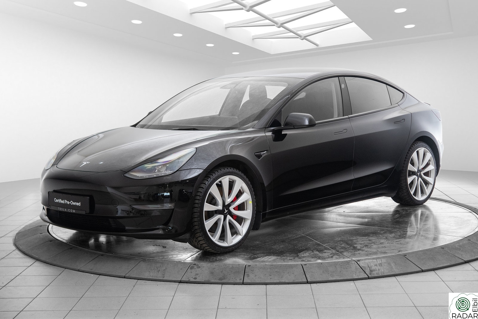 TESLA Model 3 Performance AWD