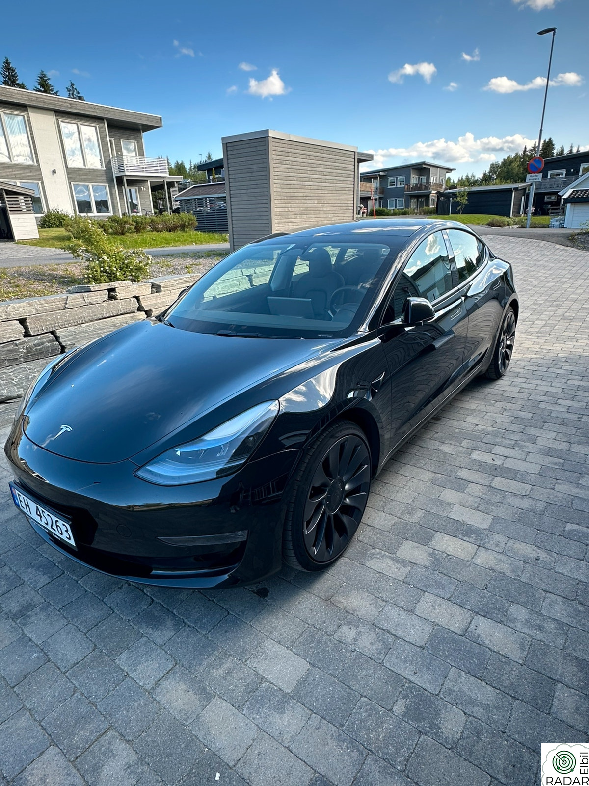 TESLA Model 3 Performance 535hk AWD
