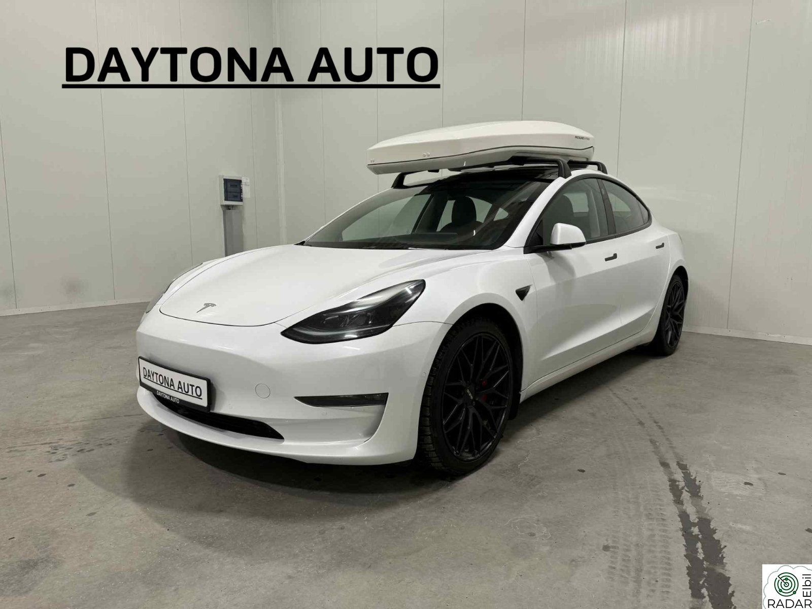 TESLA Model 3 Performance AWD 547km, Packline, Garanti - 09.2027, PPF