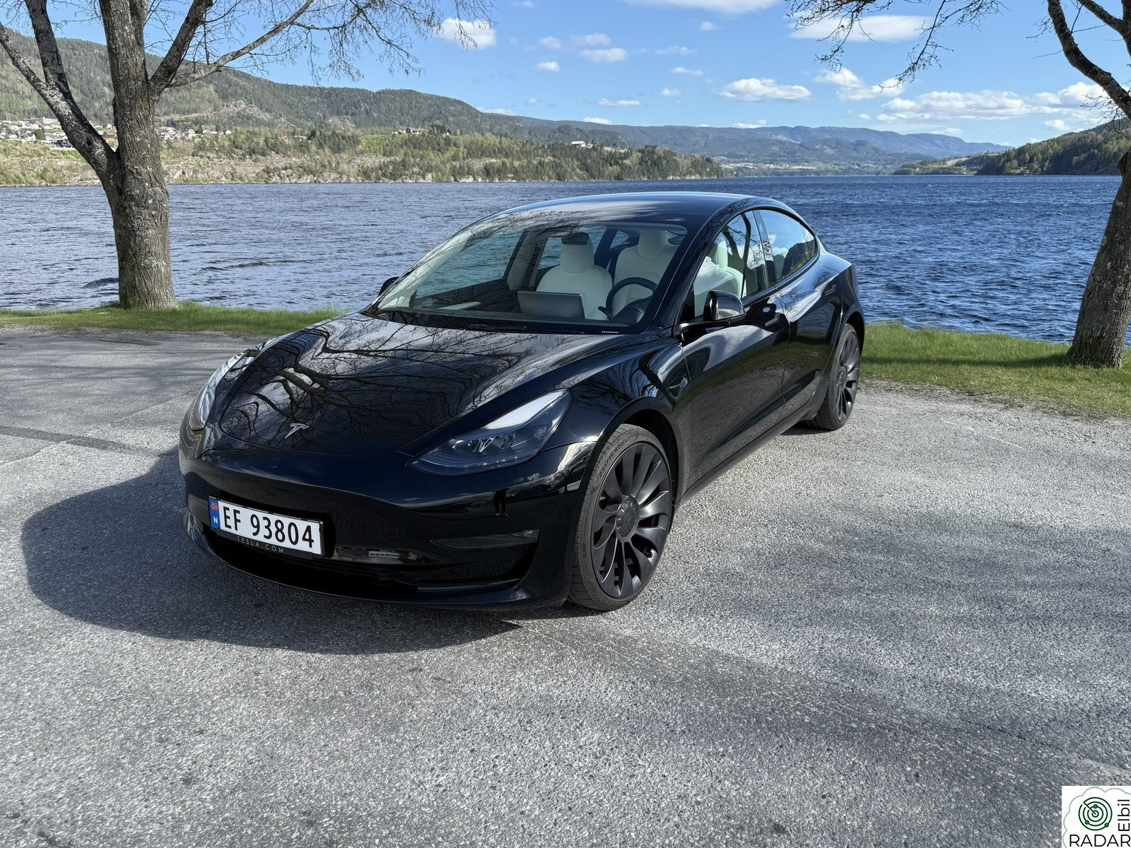 TESLA Model 3 Performance 535hk AWD