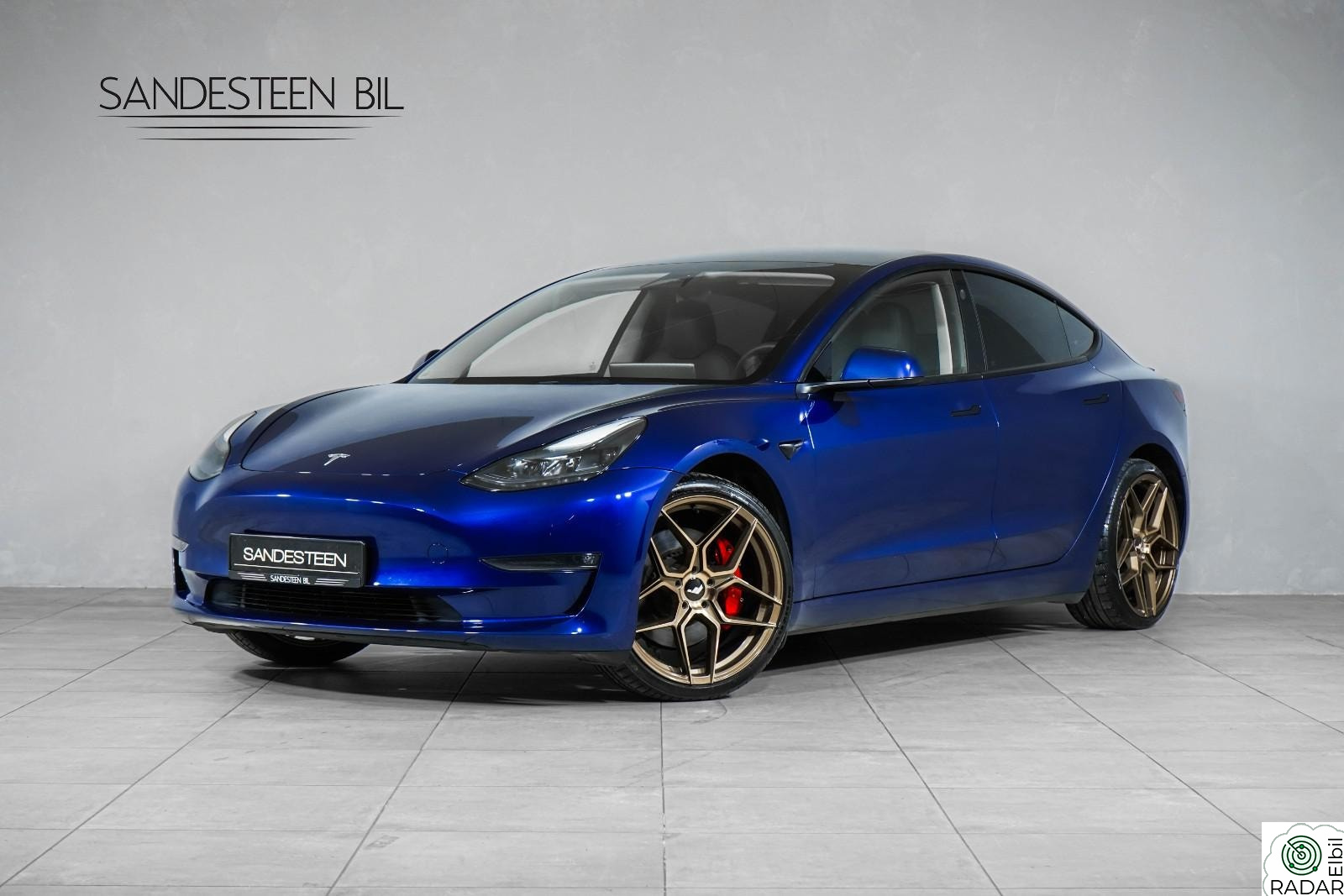 TESLA Model 3 PERFORMANCE/SKINN/AUTOPILOT/PANORAMA TAK/VINTERPAKKE