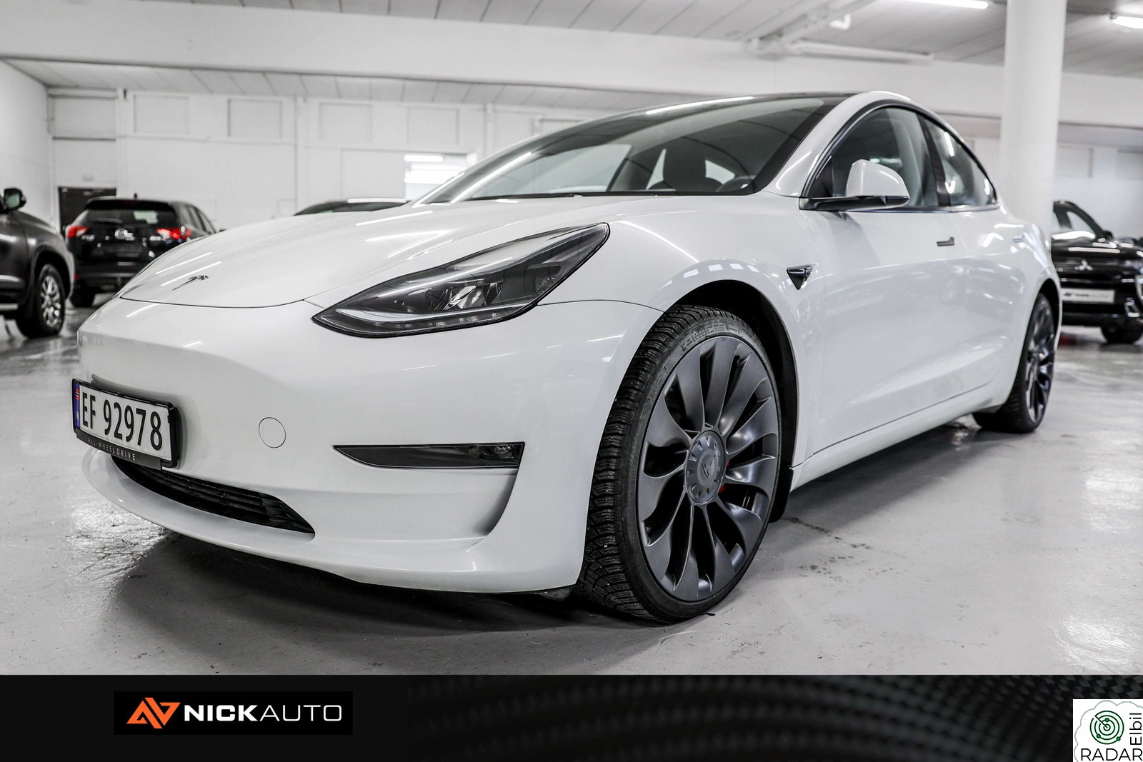 TESLA Model 3 KUPP //PERFORMANCE // 535HK // AWD // AP +++ INNBYTTE