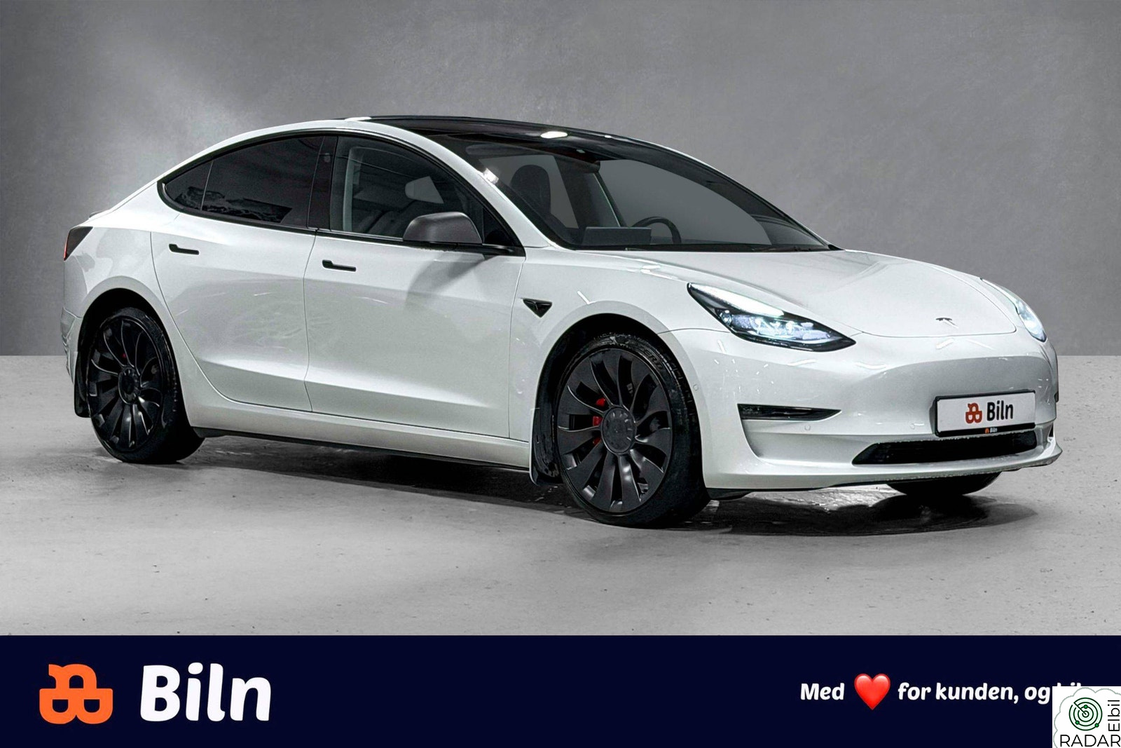 TESLA Model 3 Performance AWD /HIFI/ACC/Brembo/Skinn/Pano/2x20 felger