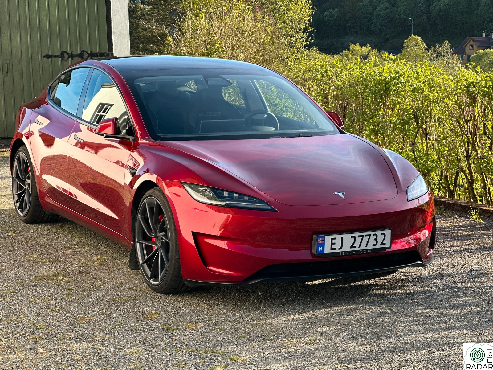 TESLA Model 3 Performance AWD