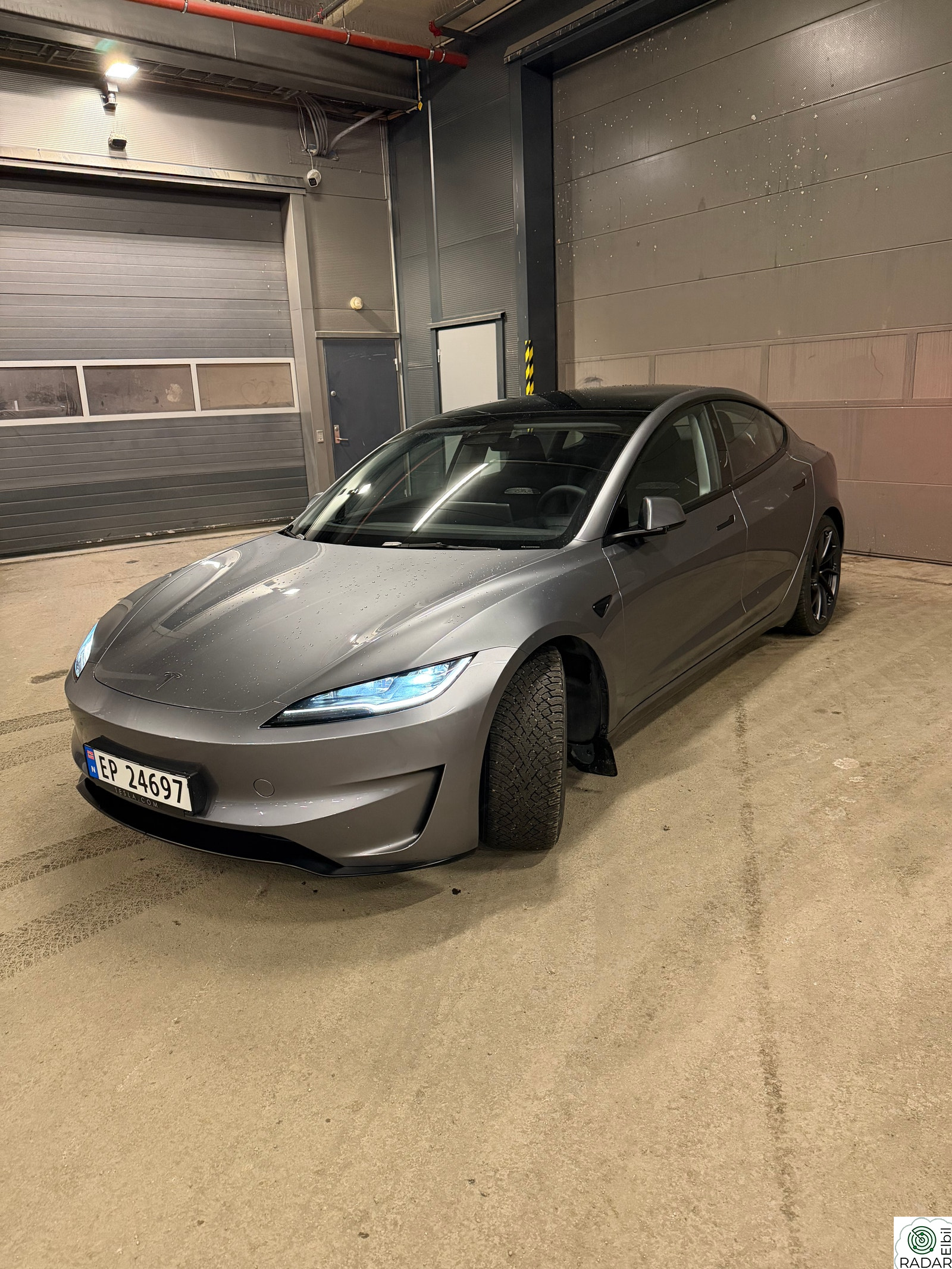 TESLA Model 3 Performance AWD