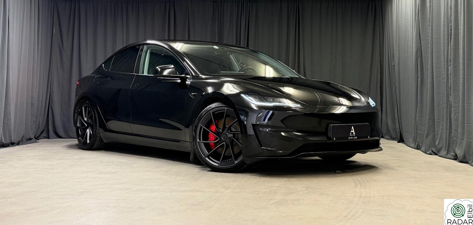 TESLA Model 3 PERFORMANCE/AWD/627HK/SKINN/NAVI/KAMERA/GARANTI