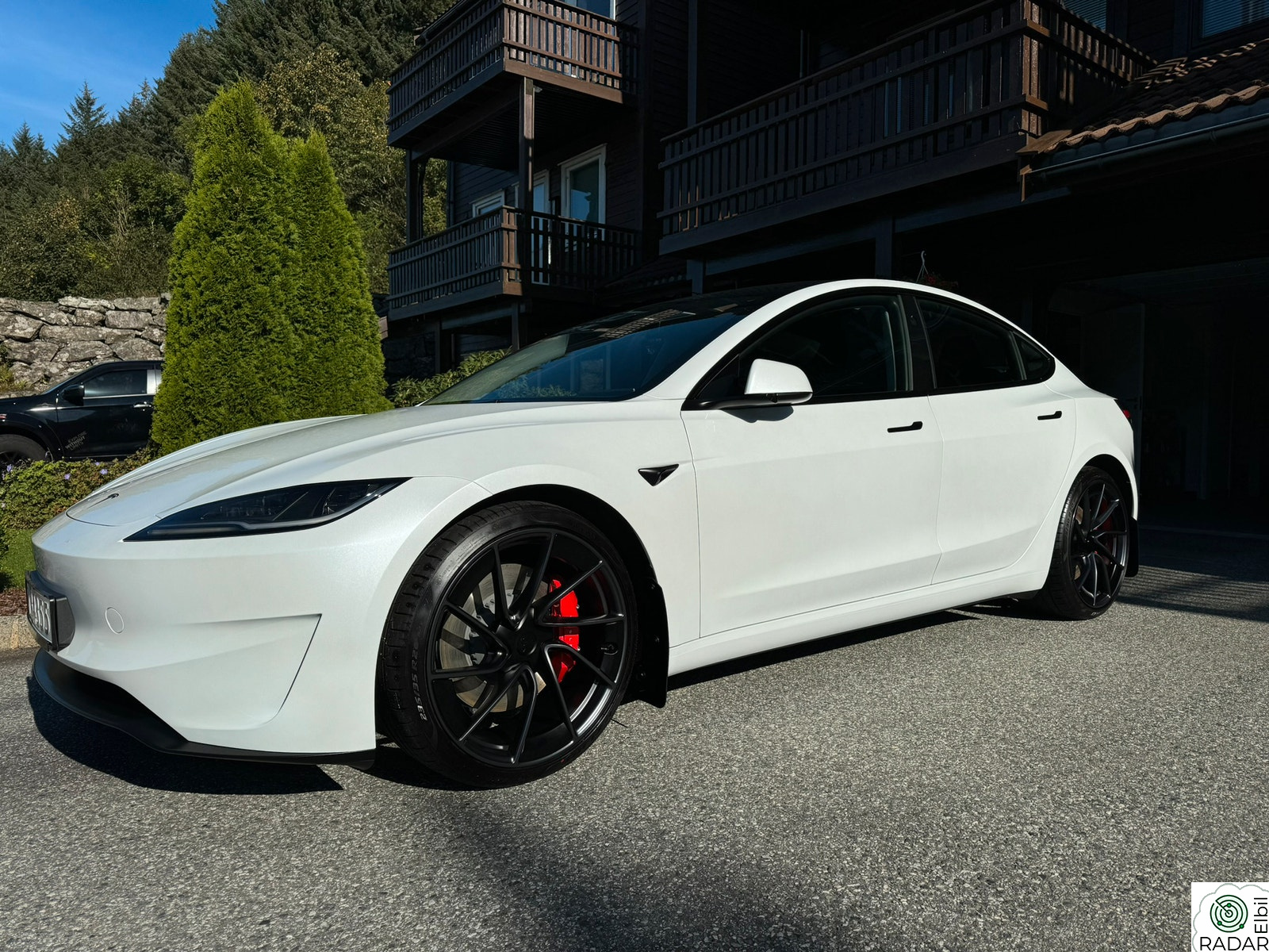 TESLA Model 3 Performance AWD