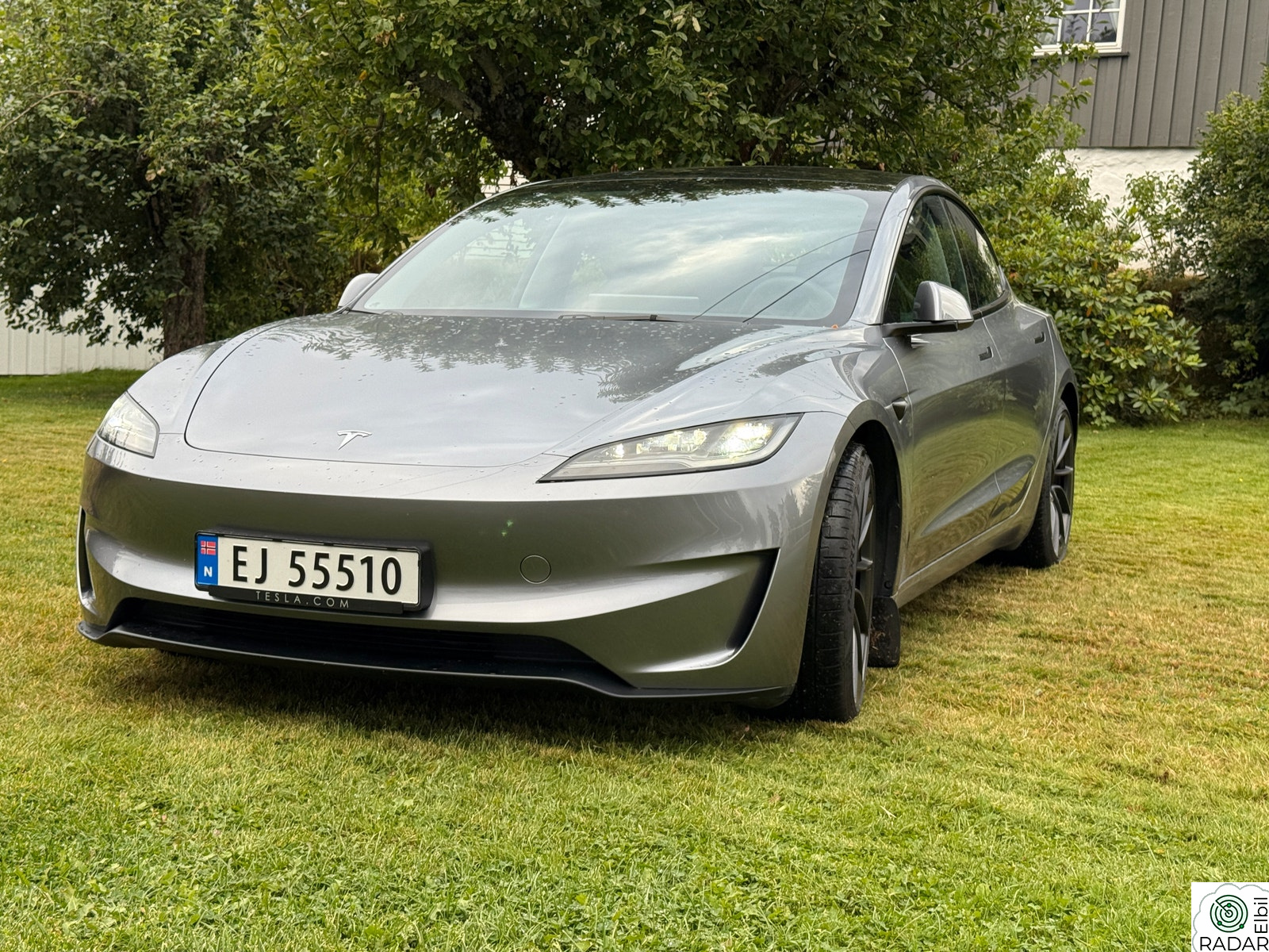 TESLA Model 3 Performance AWD