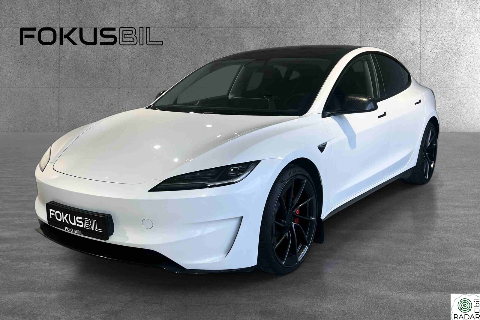 TESLA Model 3 PERFORMANCE AWD / PREMIUM / PANORAMA / VARMEPUMPE