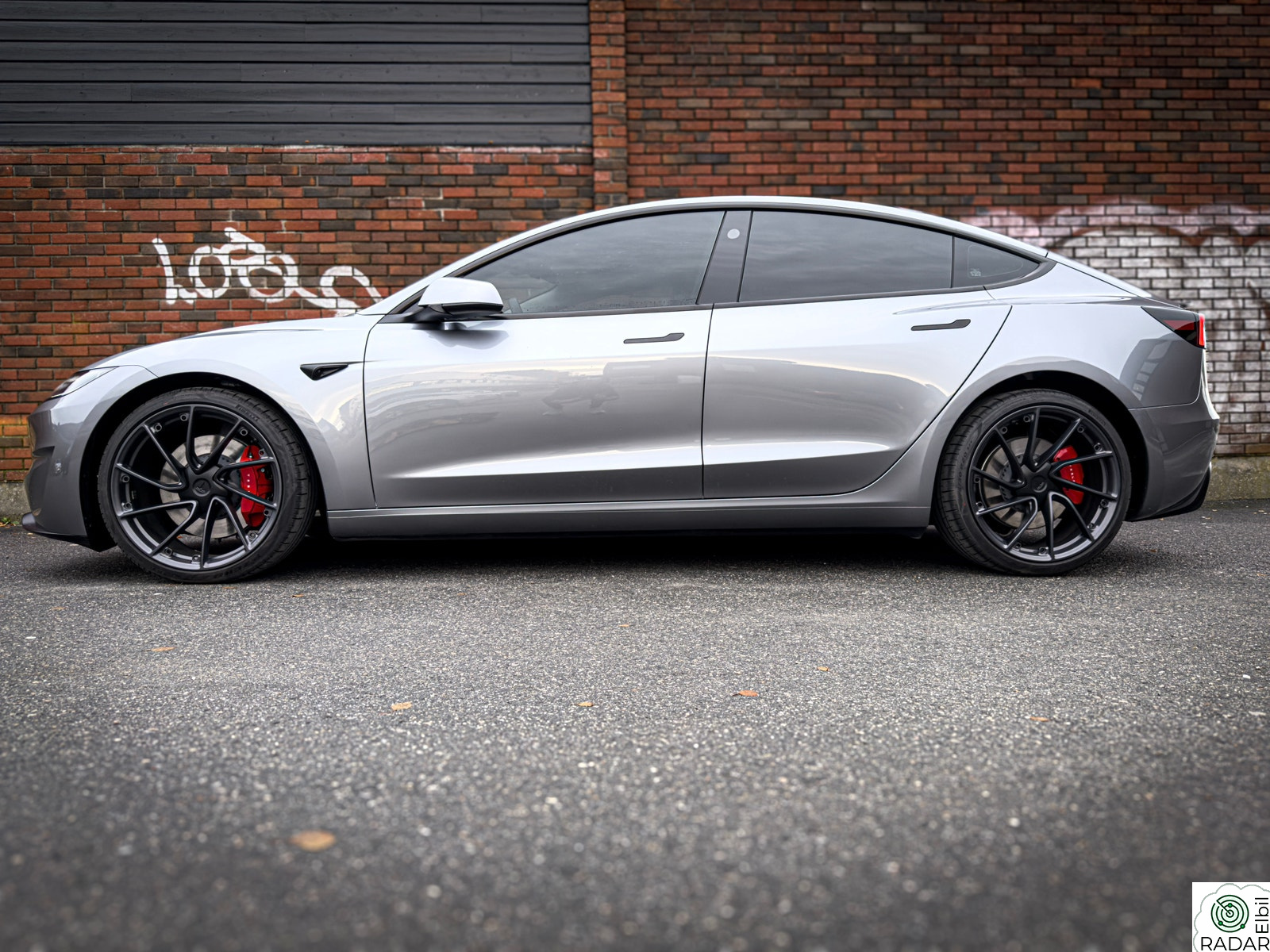 TESLA Model 3 Performance AWD