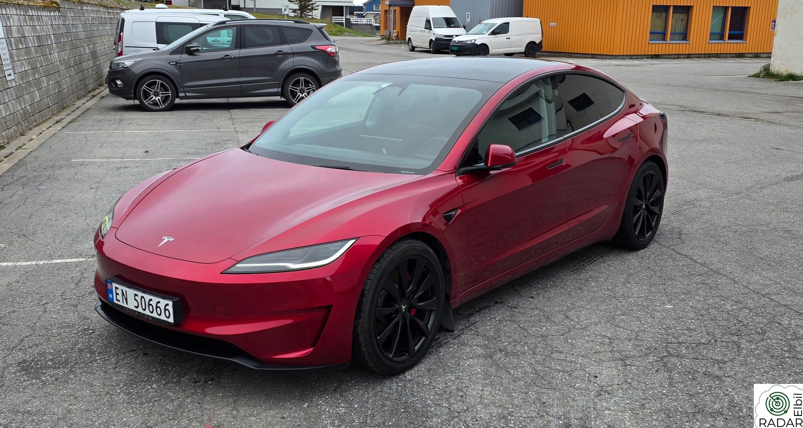 TESLA Model 3 Performance AWD