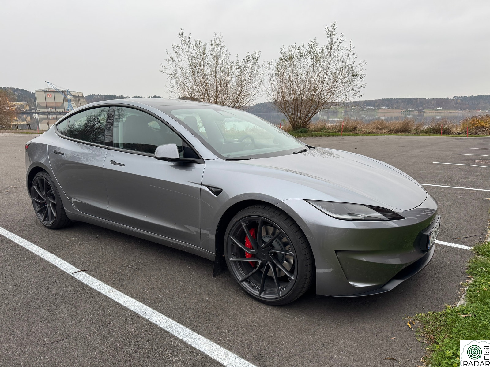 TESLA Model 3 Performance AWD, Full PPF, 8x 20", Portåpner