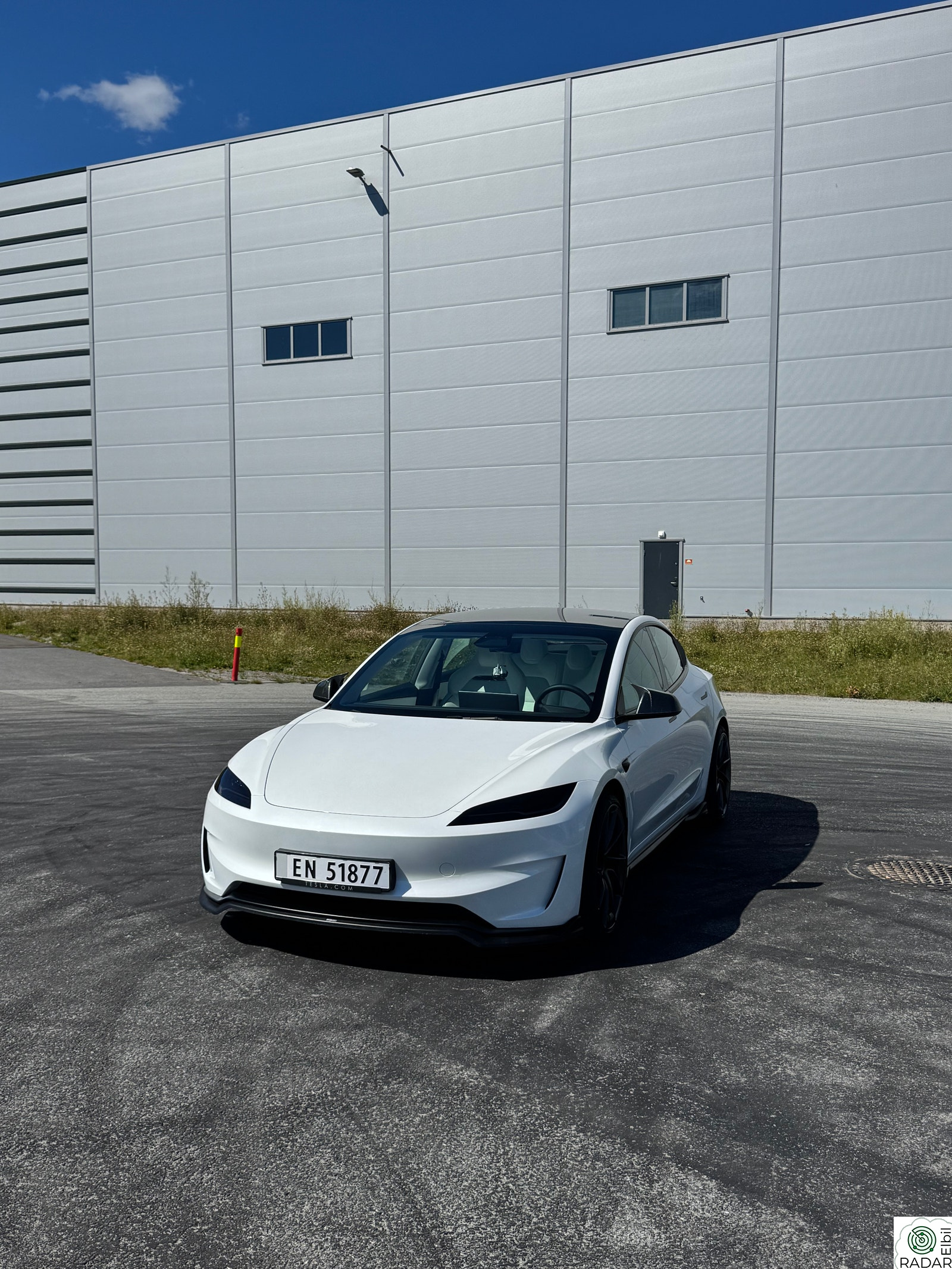 TESLA Model 3 Performance AWD
