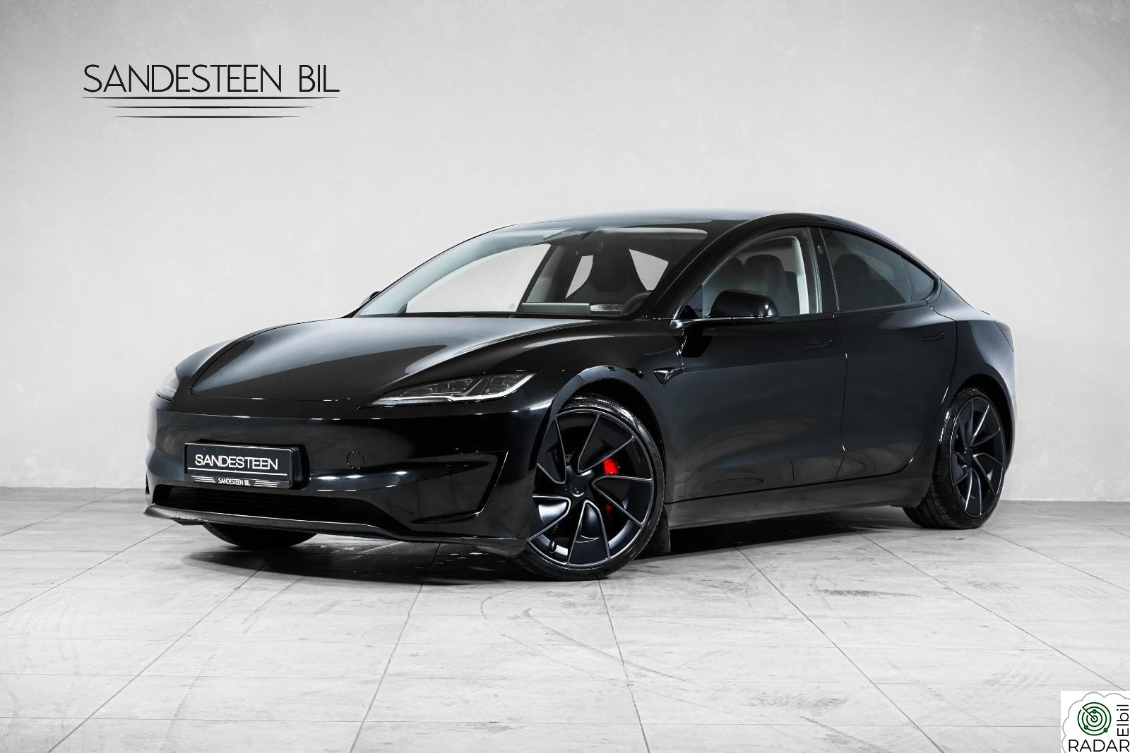 TESLA Model 3 PERFORMANCE/FSD-AUTOPILOT!!!/PANORAMA TAK/VINTERPAKKE