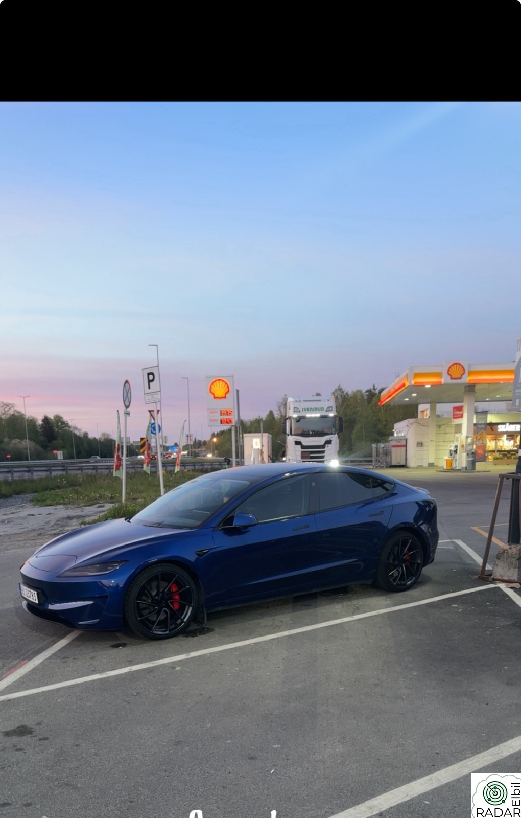 TESLA Model 3 Performance Highland 2024 | Foliert | Meget pen