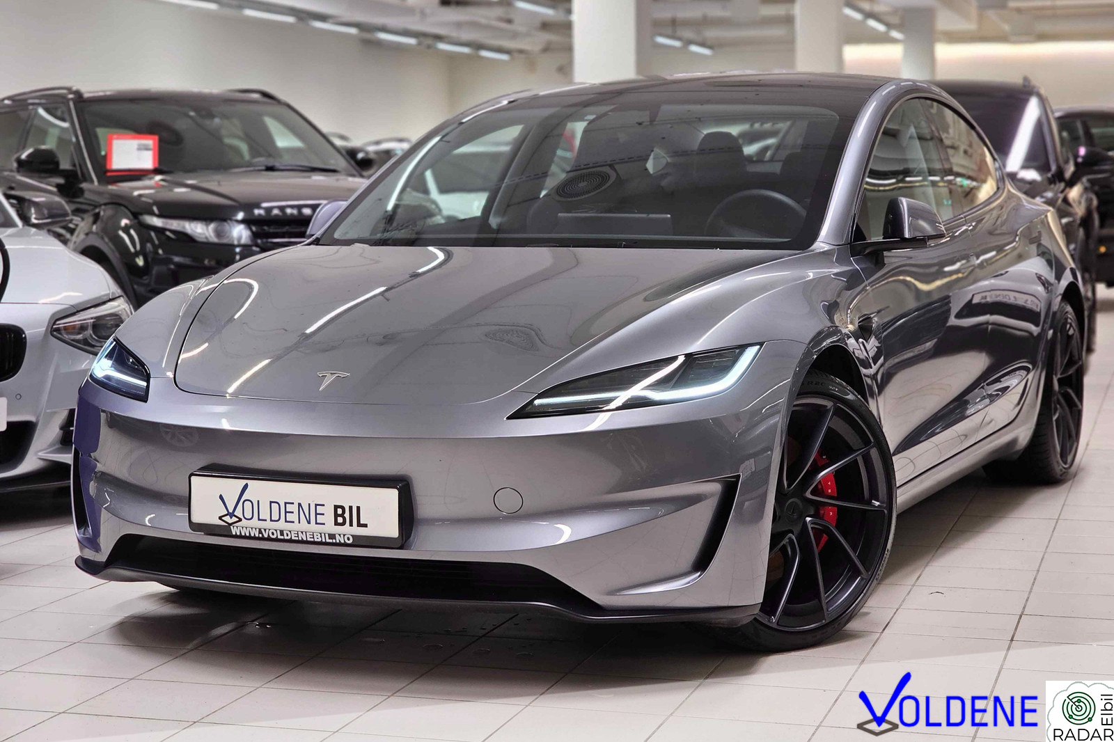 TESLA Model 3 Performance - Ceramic coat - LED Matrix - Highland