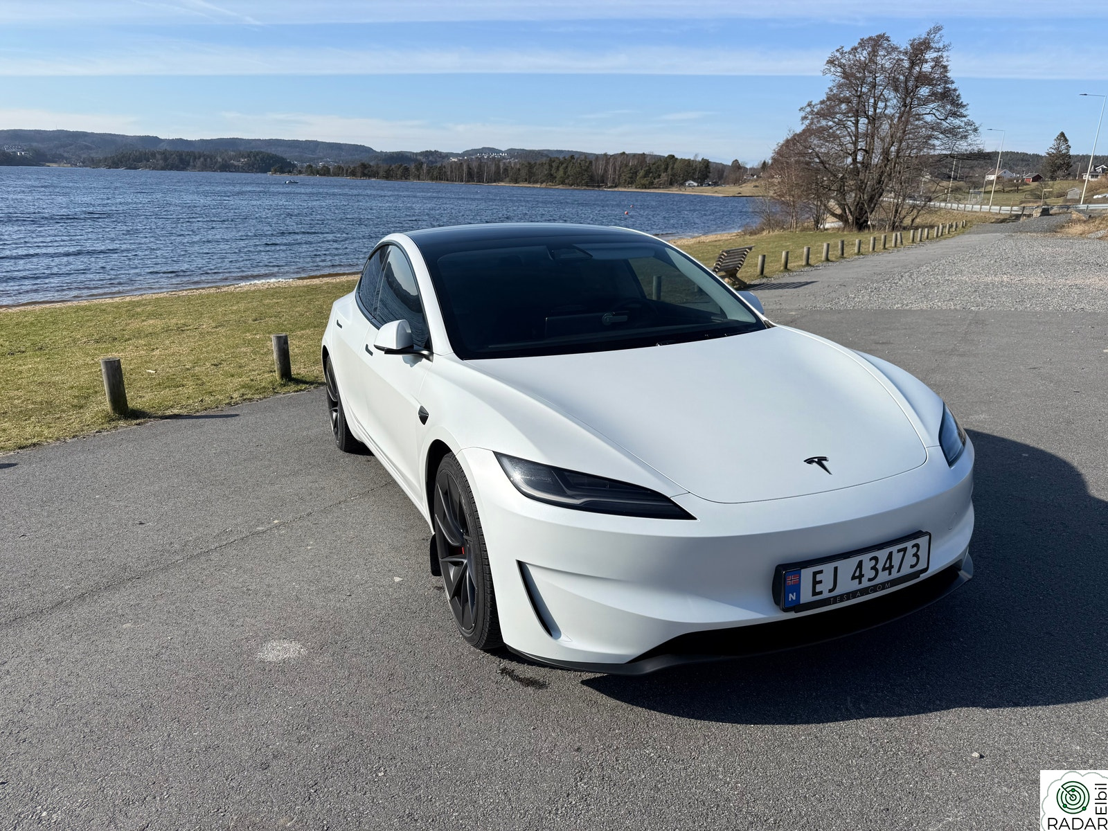 TESLA Model 3 Performance AWD