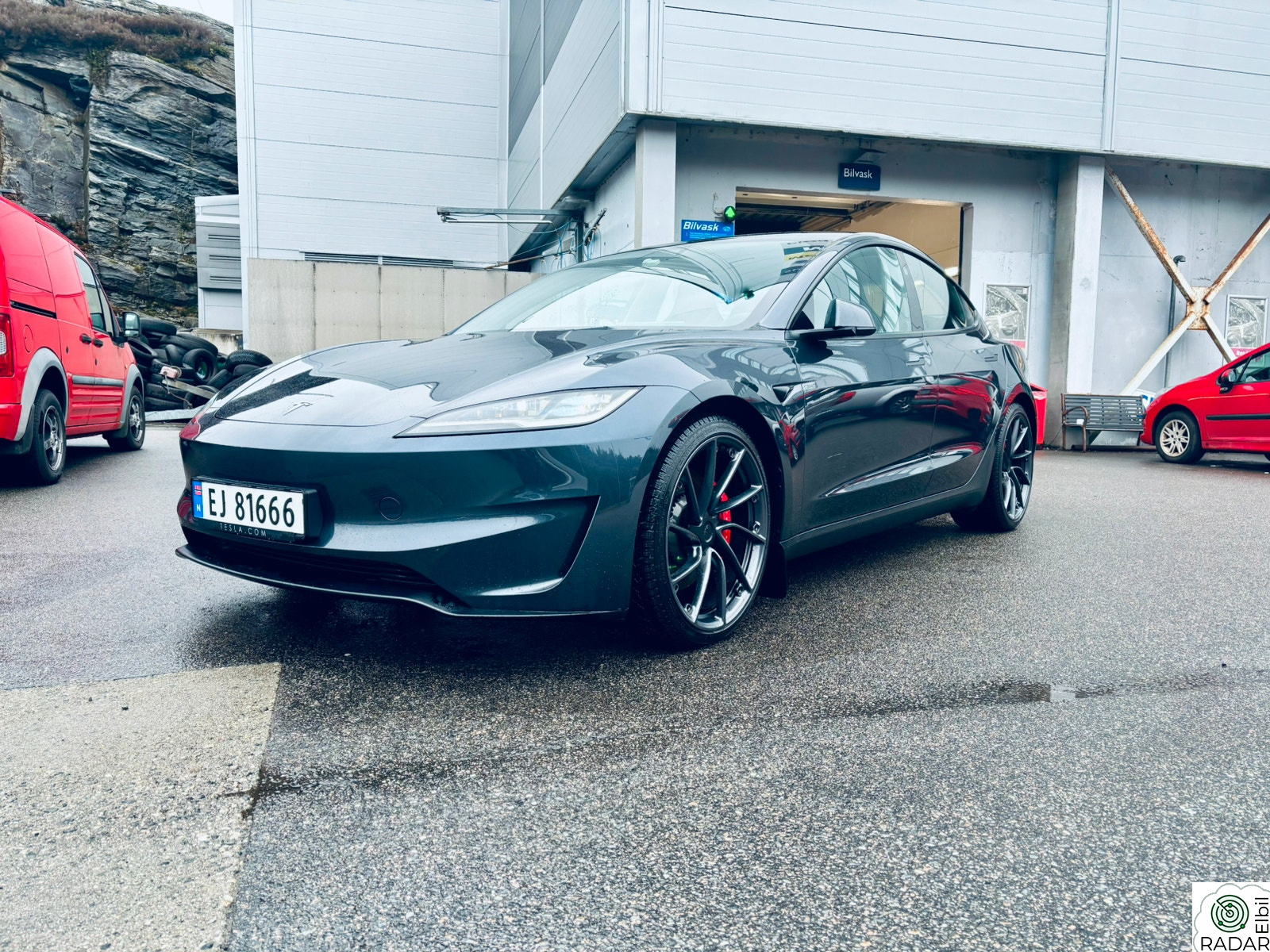 TESLA Model 3 Performance AWD