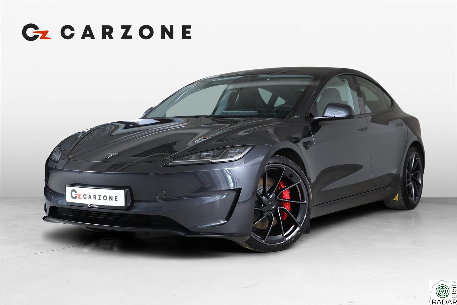 TESLA Model 3 PERFORMANCE AWD/AP/SPORTSSETER/ADAPTIV FJÆRING++