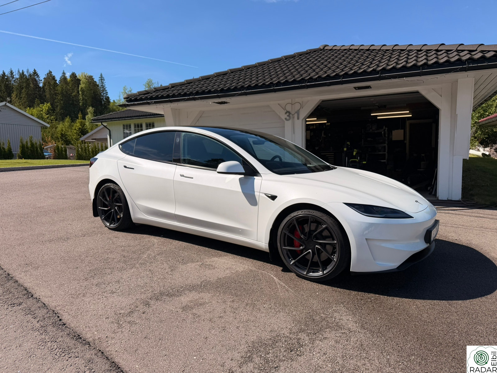 TESLA Model 3 Performance AWD