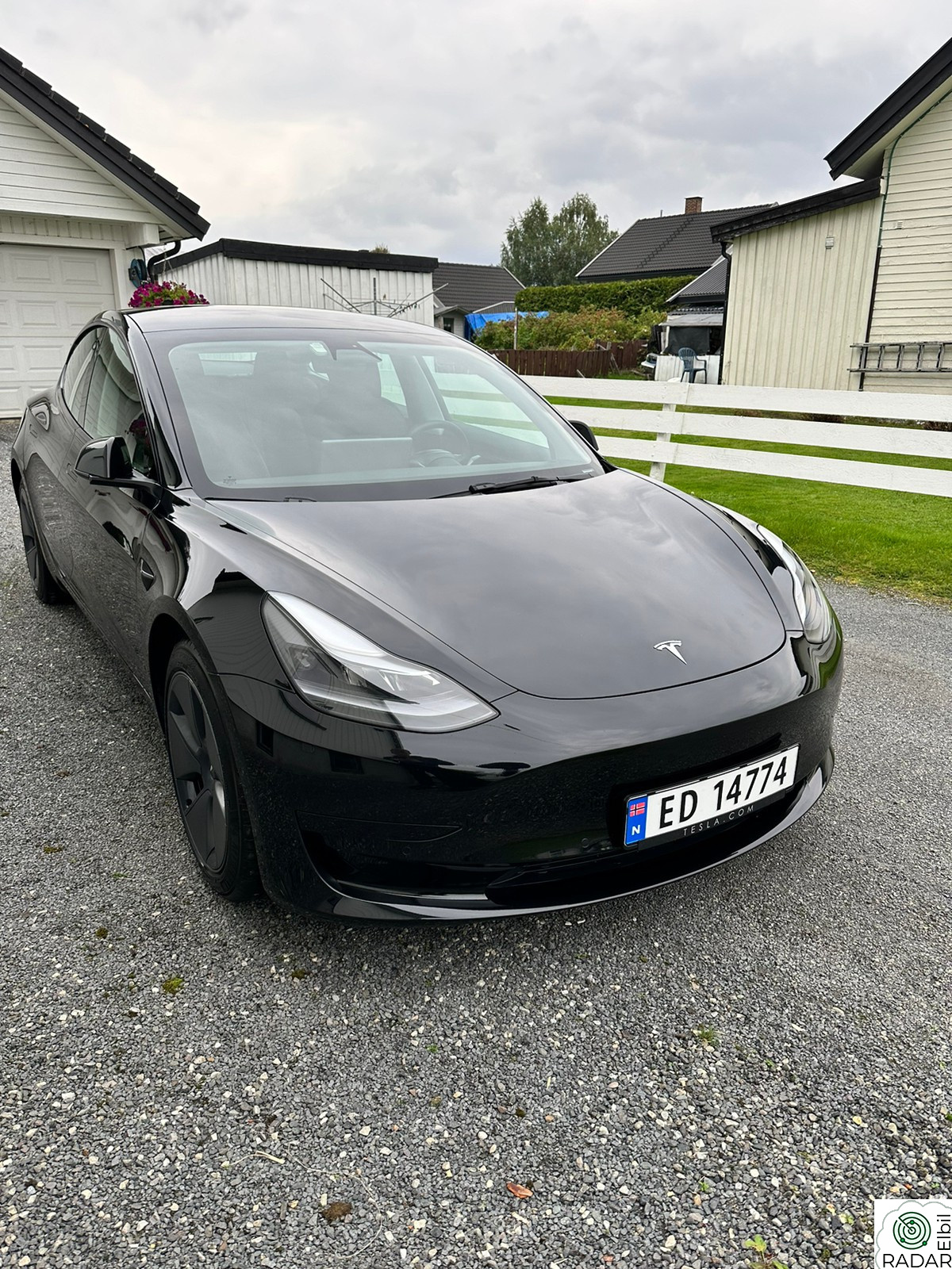 TESLA Model 3 Standard Range Plus RWD