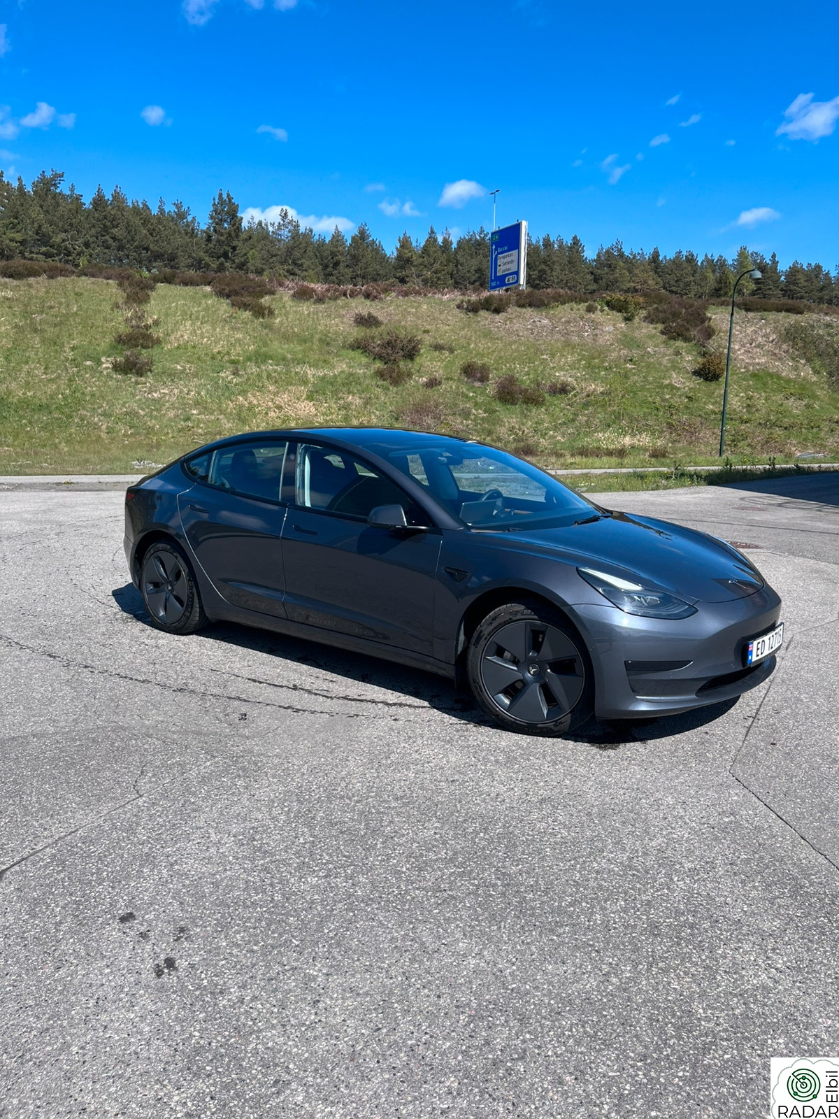 TESLA Model 3 Standard Range Plus RWD