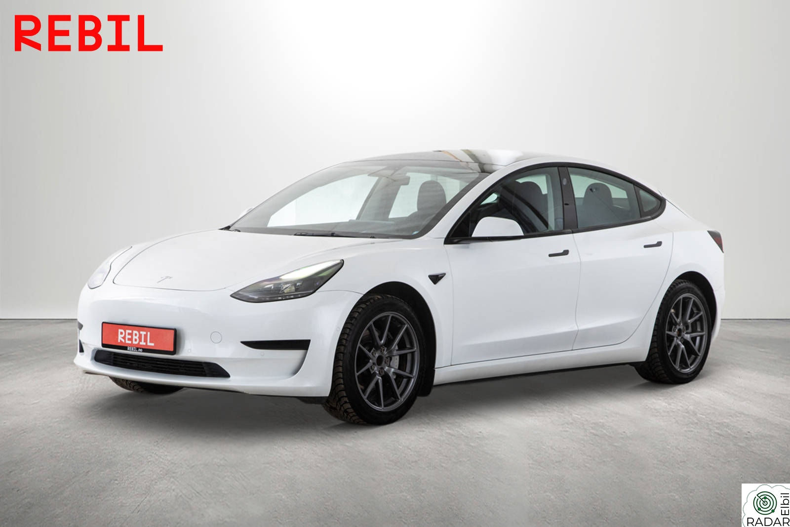 TESLA Model 3 448Km/SR+/Pano/R.kam/Skinn/Navi/MCU2/Facelift/AP