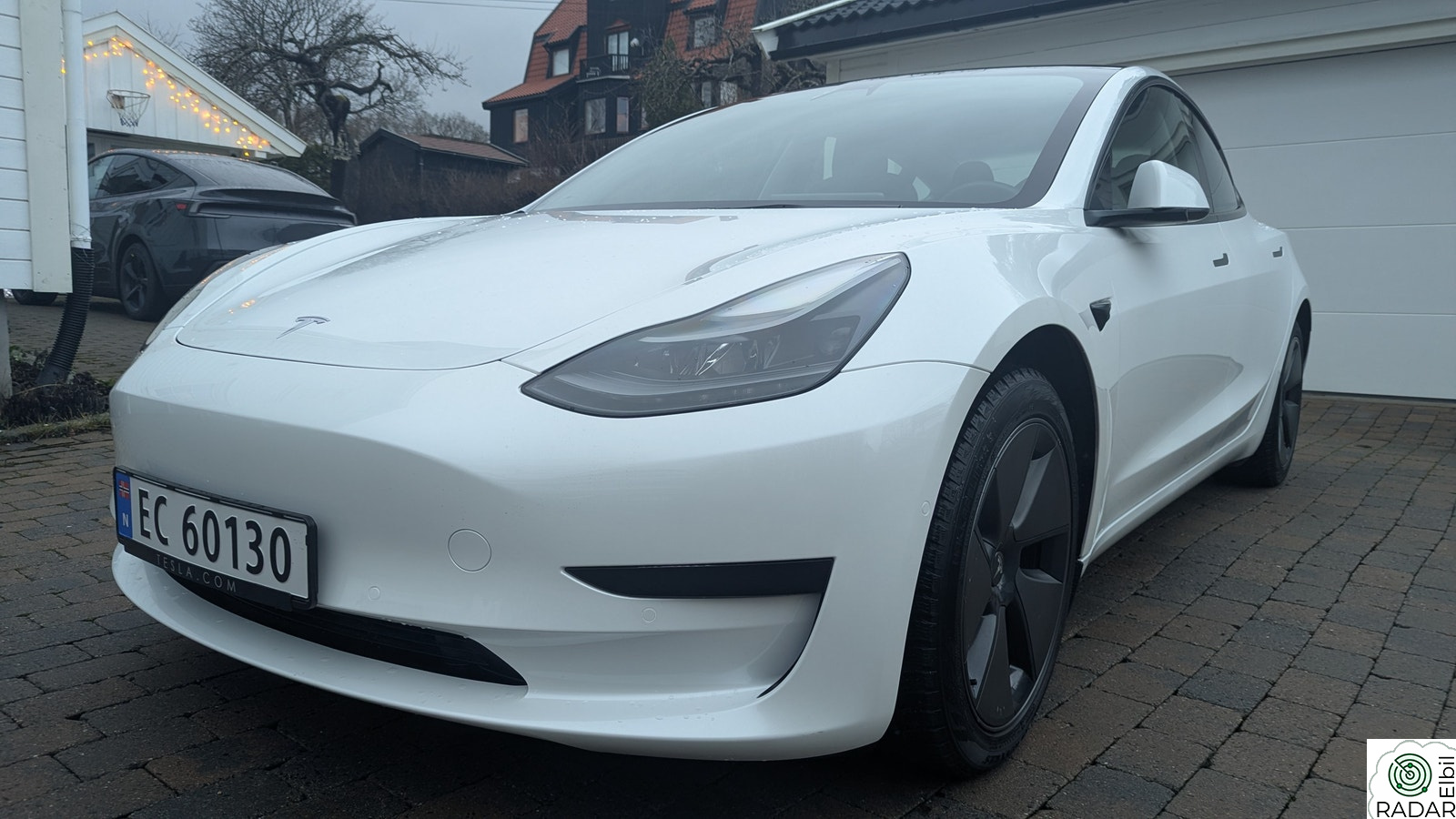 TESLA Model 3 Standard Range Plus RWD