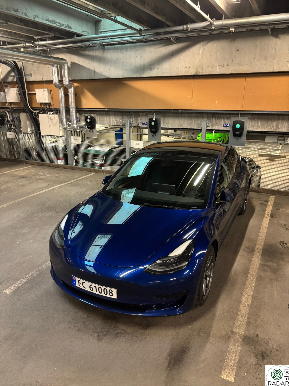 TESLA Model 3 Standard Range Plus RWD