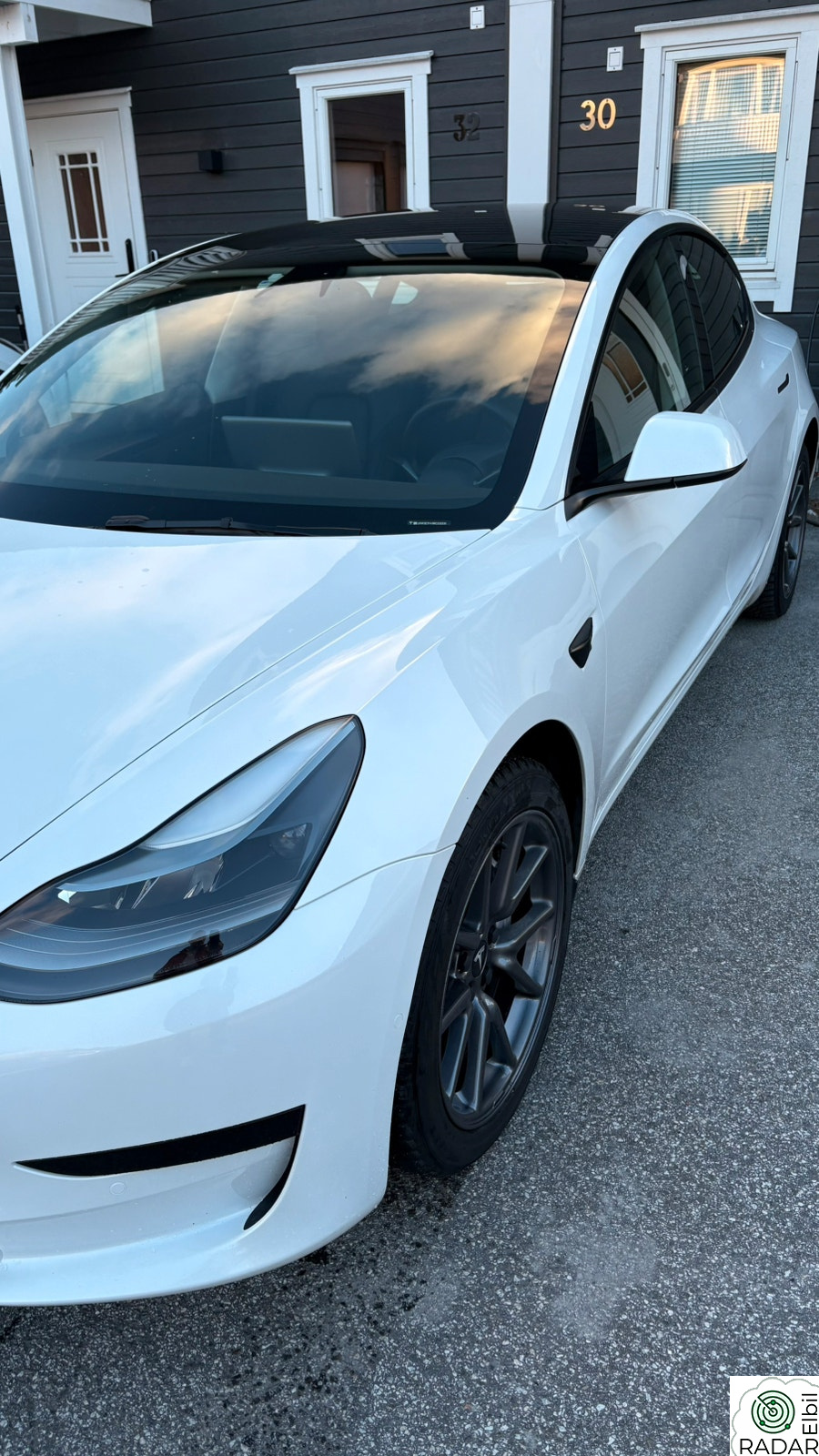 TESLA Model 3 Standard Range Plus RWD