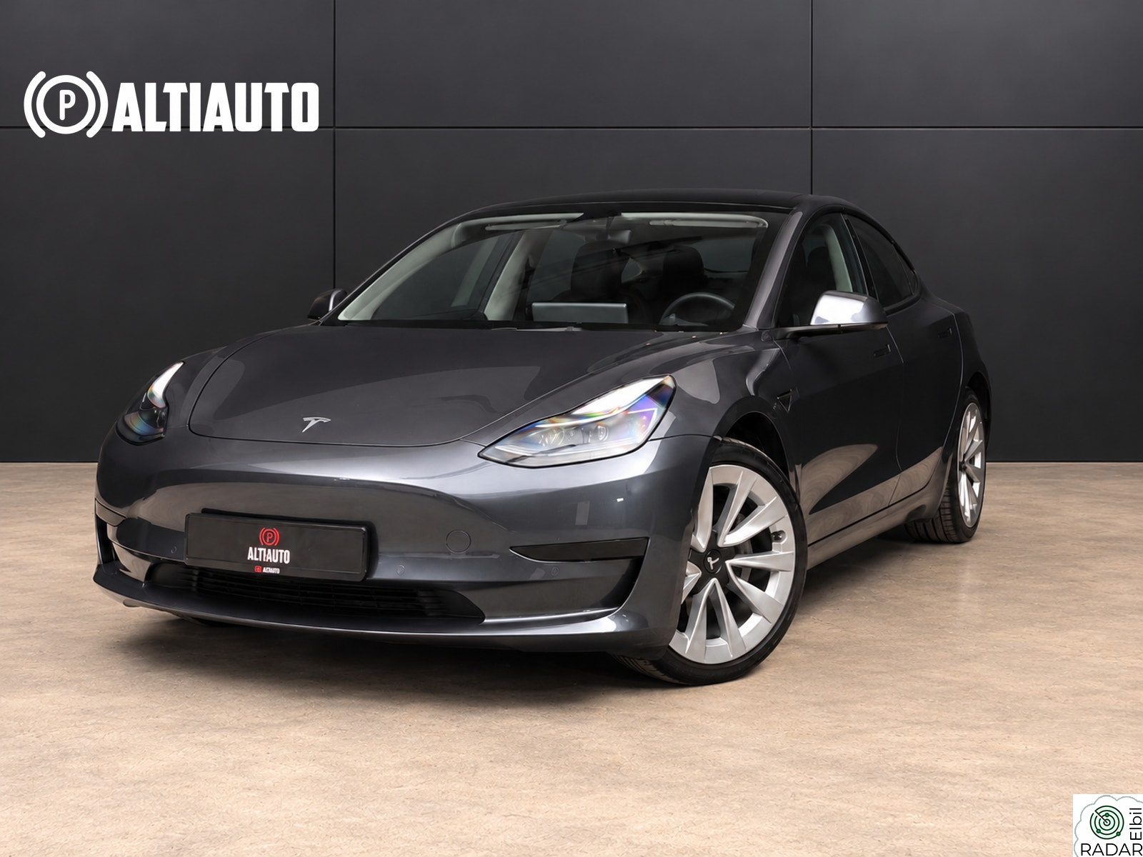 TESLA Model 3 SR+ RWD/ AUTOPILOT/ H.FESTE/ 1 EIER/ VARMEPUMPE