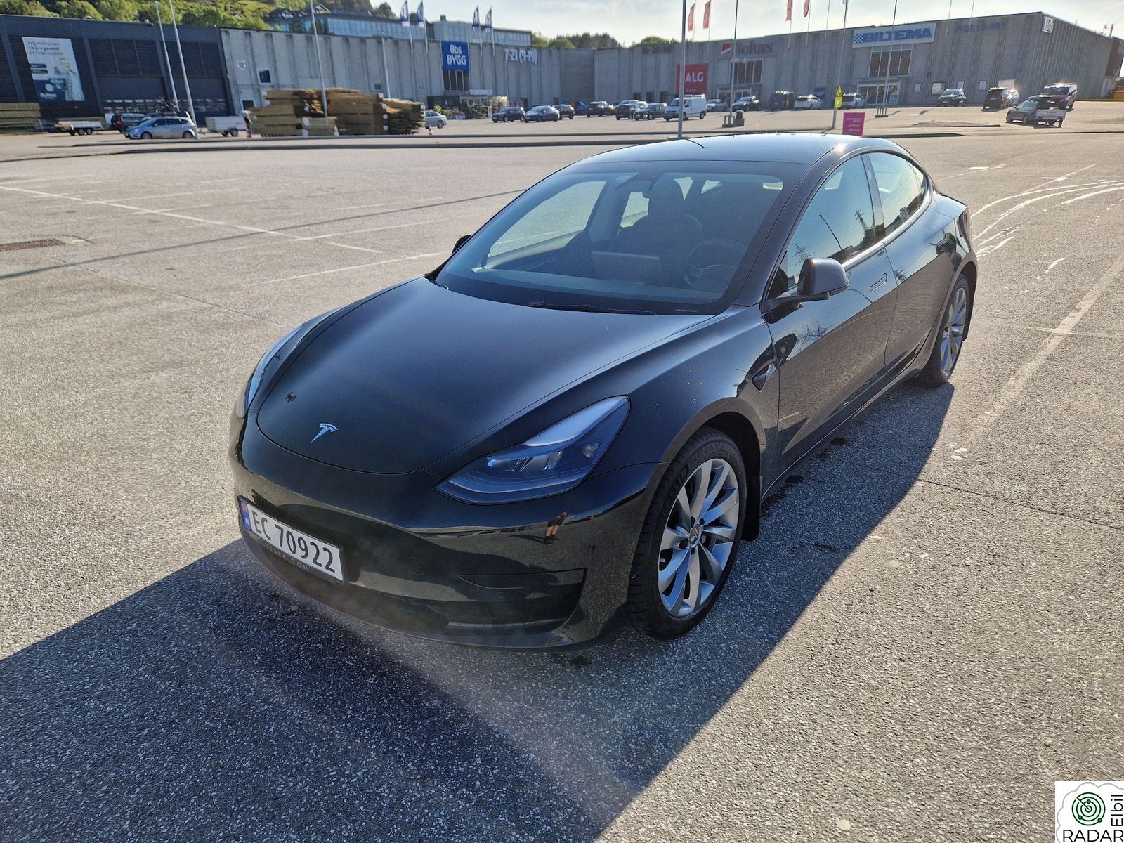TESLA Model 3 Standard Range Plus RWD