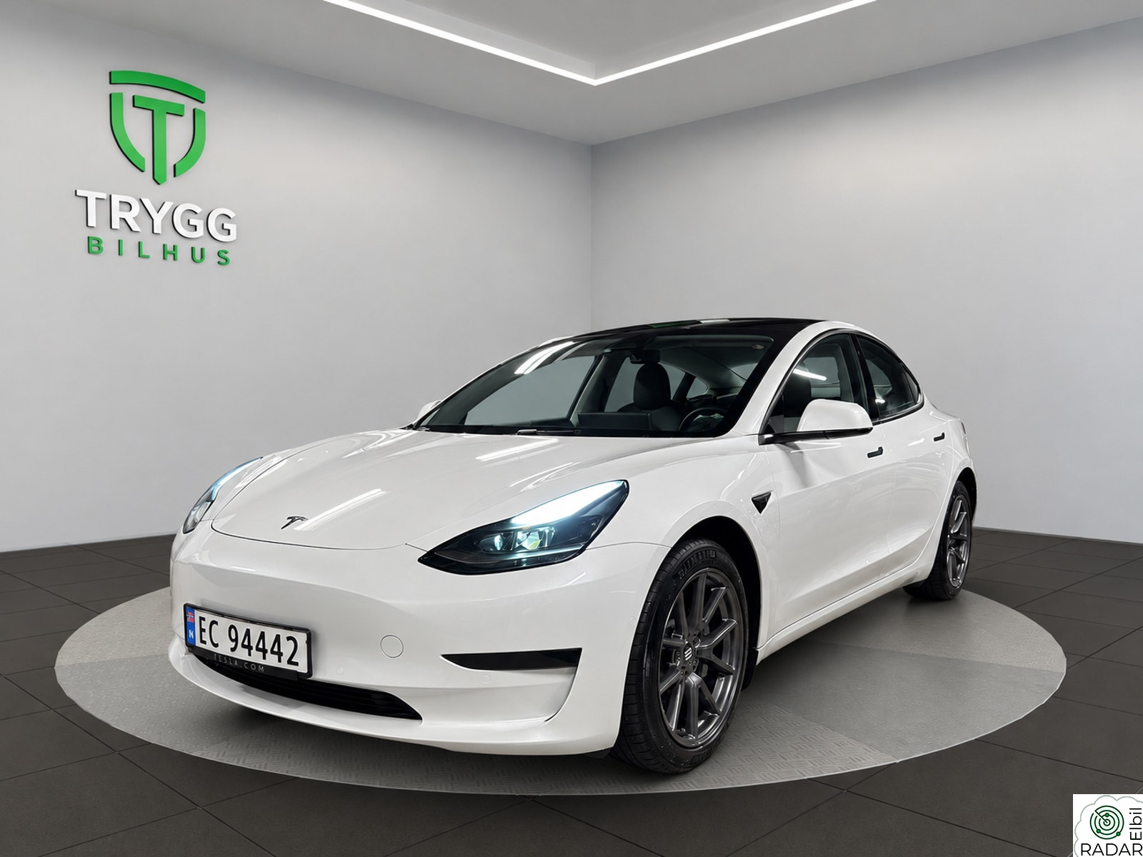 TESLA Model 3 SR Pluss / Garantiutløpstest / Rattvarme / Garanti