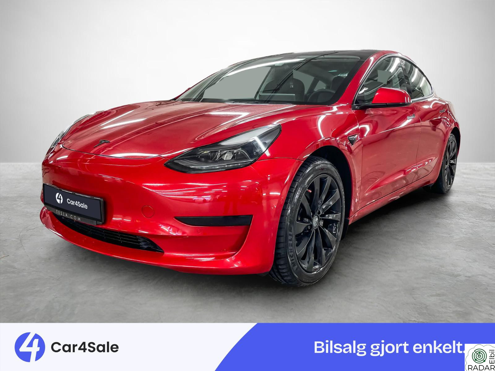 TESLA Model 3 Standard Range 448km / Autopilot / Krok / S+V / V.Pumpe
