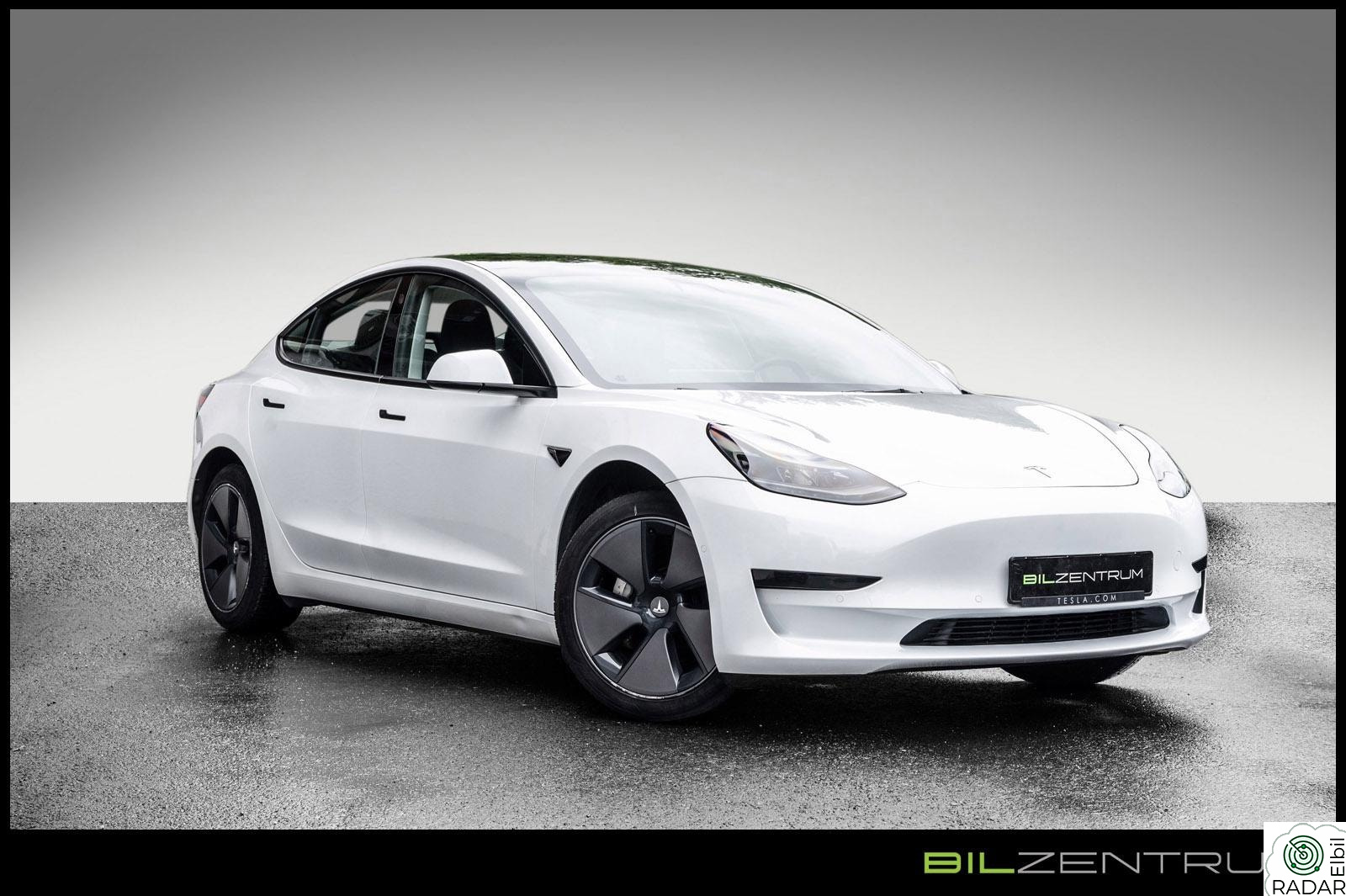 TESLA Model 3 Standard Range Plus Skinn Autopilot Varmepumpe H.Feste
