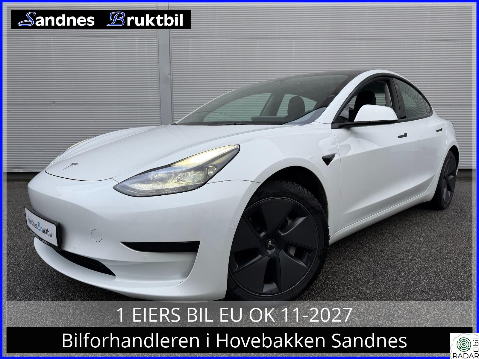 TESLA Model 3 SR KROK,KAMERA,PANO,NETFLIX,SPOTIFY,LED,NAVI,ELBAKLUKE