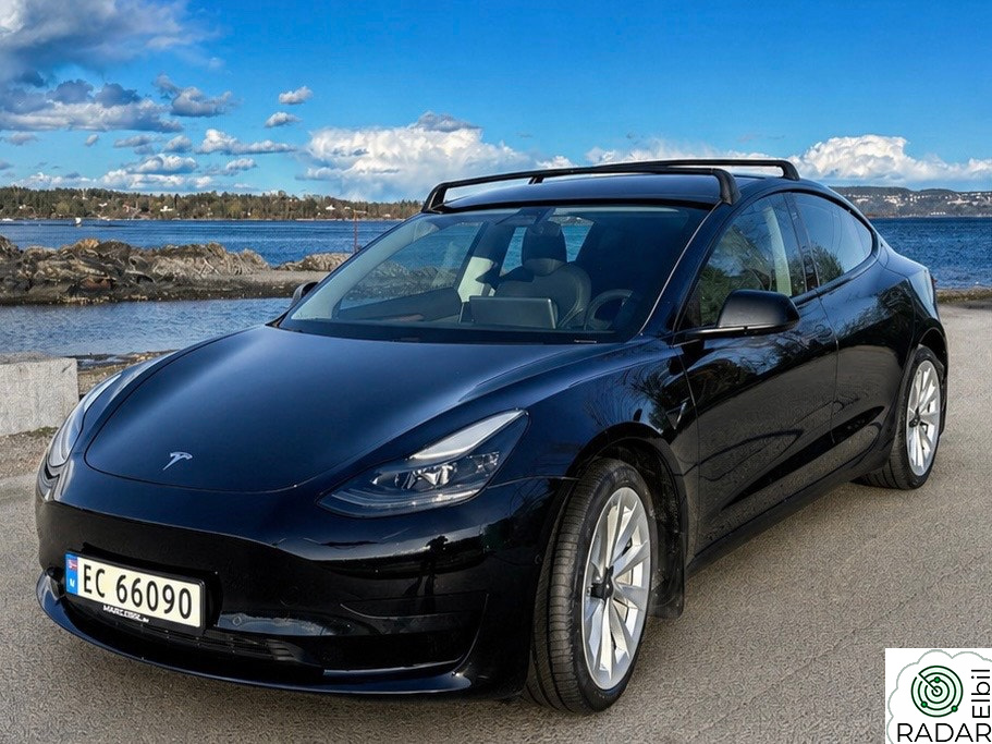 TESLA Model 3 Standard Range Plus RWD