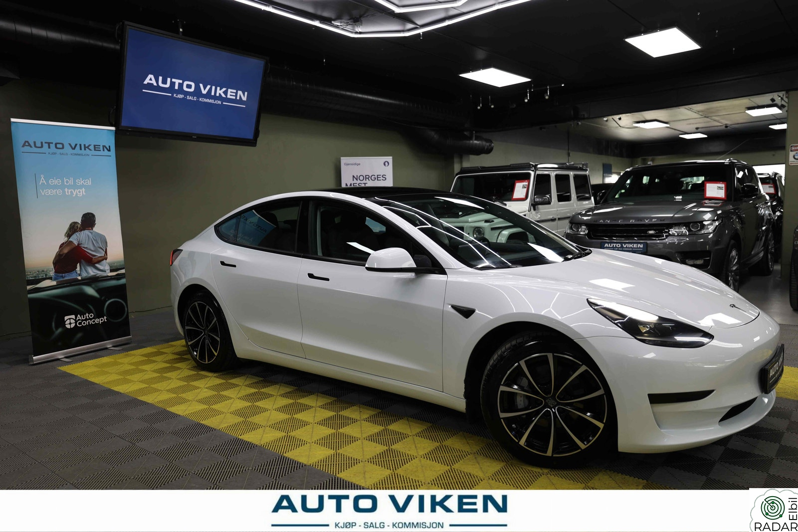 TESLA Model 3 SR+-409RV-325HK-PREMIUM-A.PLIOT-LED-SKINN-PANO-MCU2-R.K