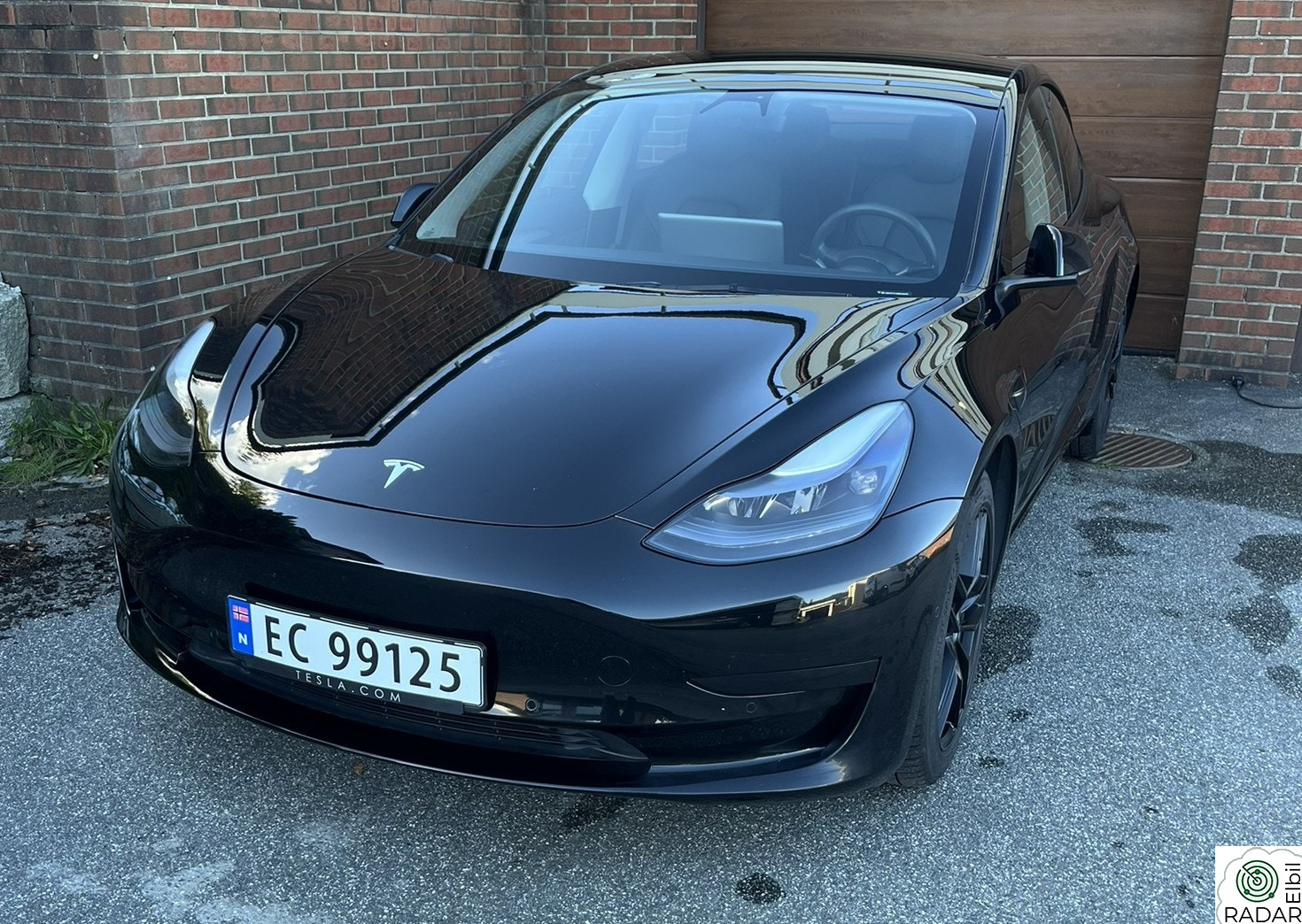 TESLA Model 3 Standard Range Plus RWD