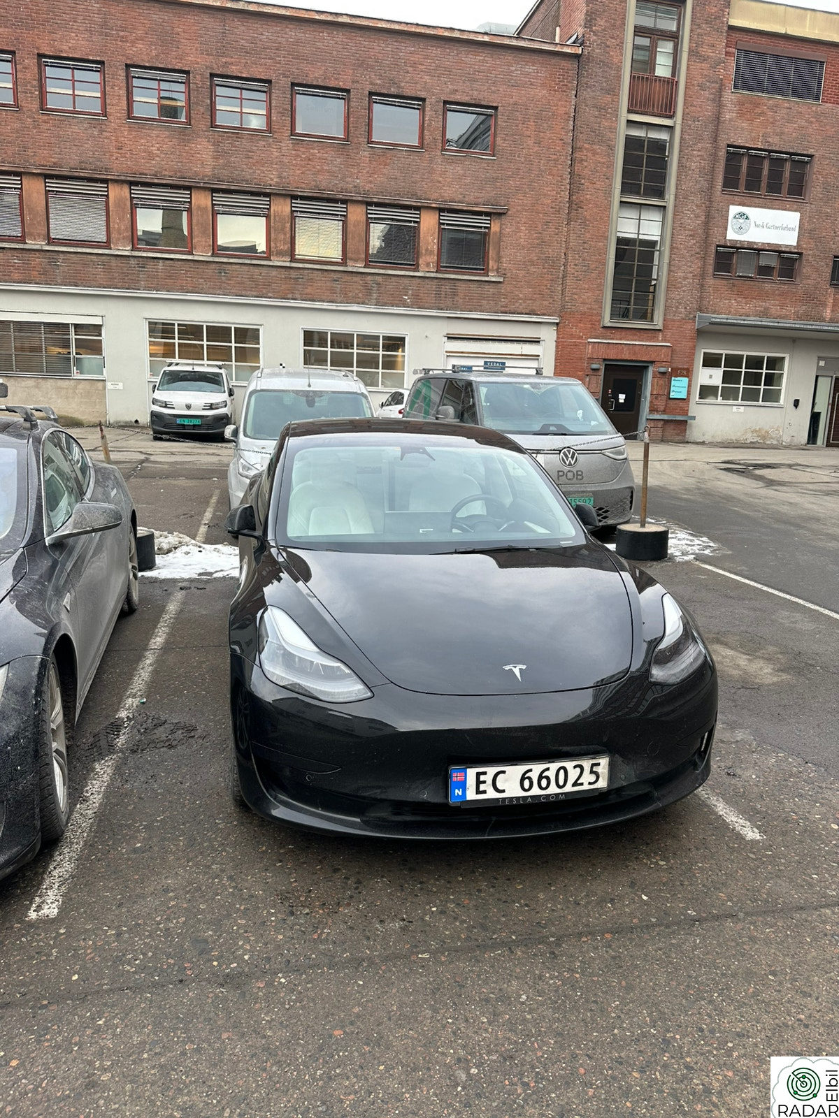 TESLA Model 3 Standard Range Plus RWD