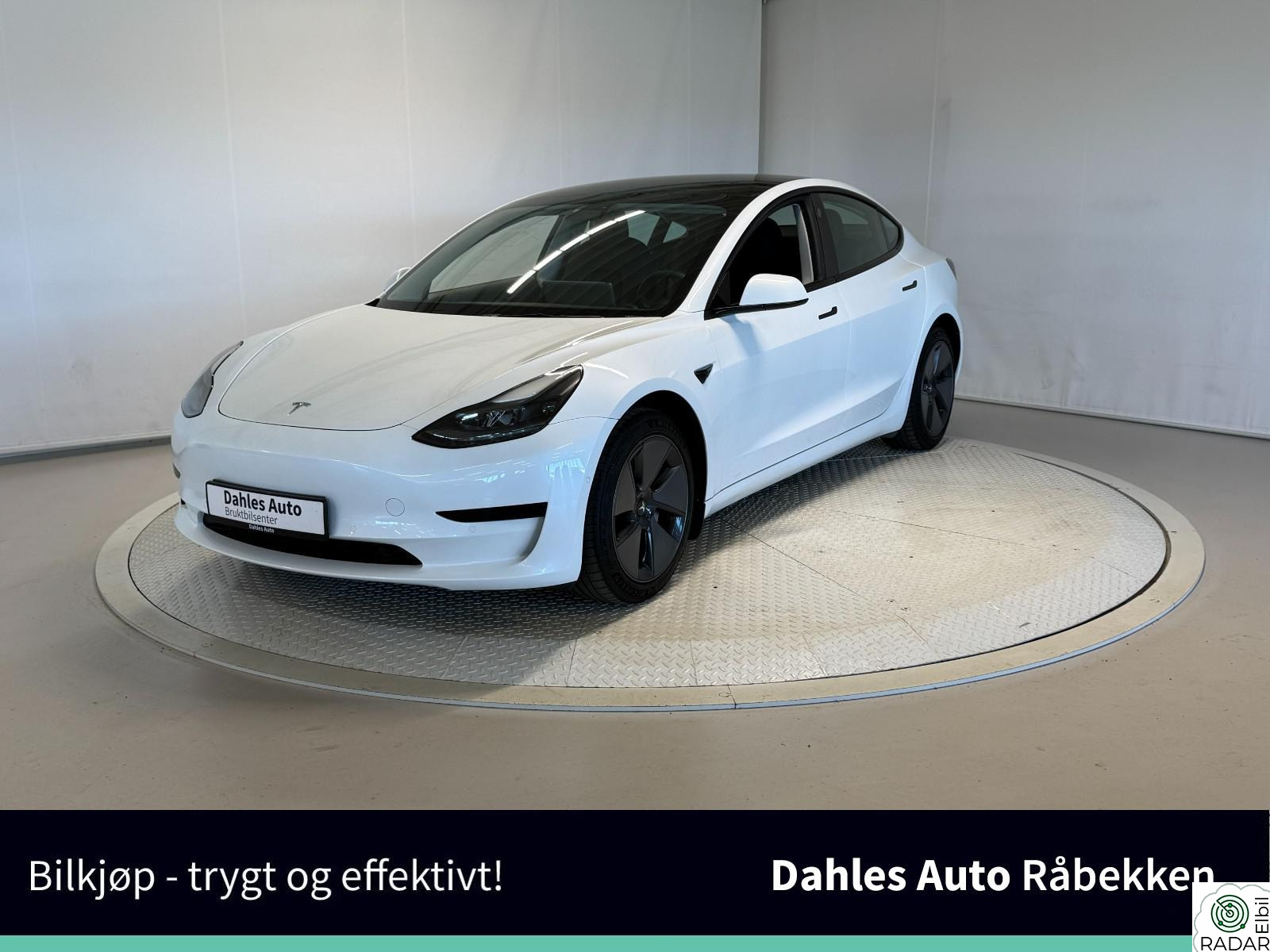 TESLA Model 3 Standar Range Plus Autopilot/V-pumpe/Skinn/Premium Lyd