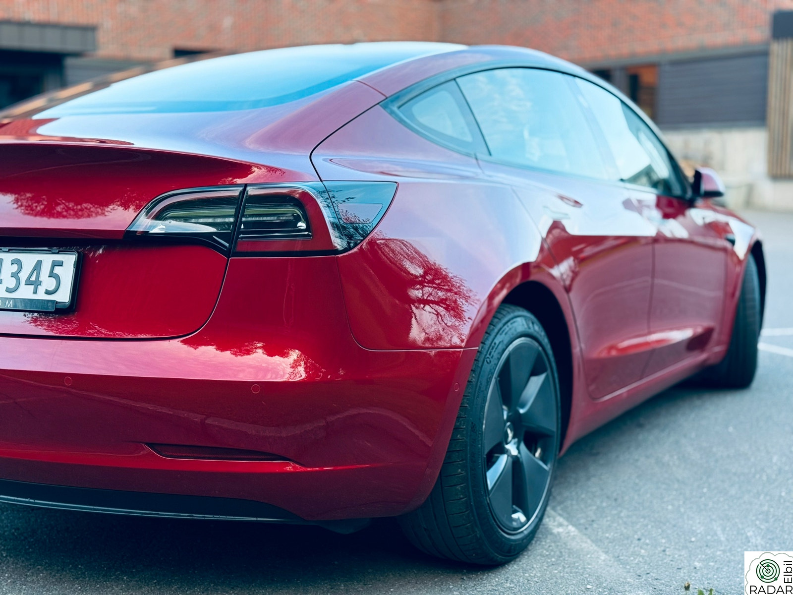TESLA Model 3 Standard Range Plus RWD/Garanti /LFP Batteri