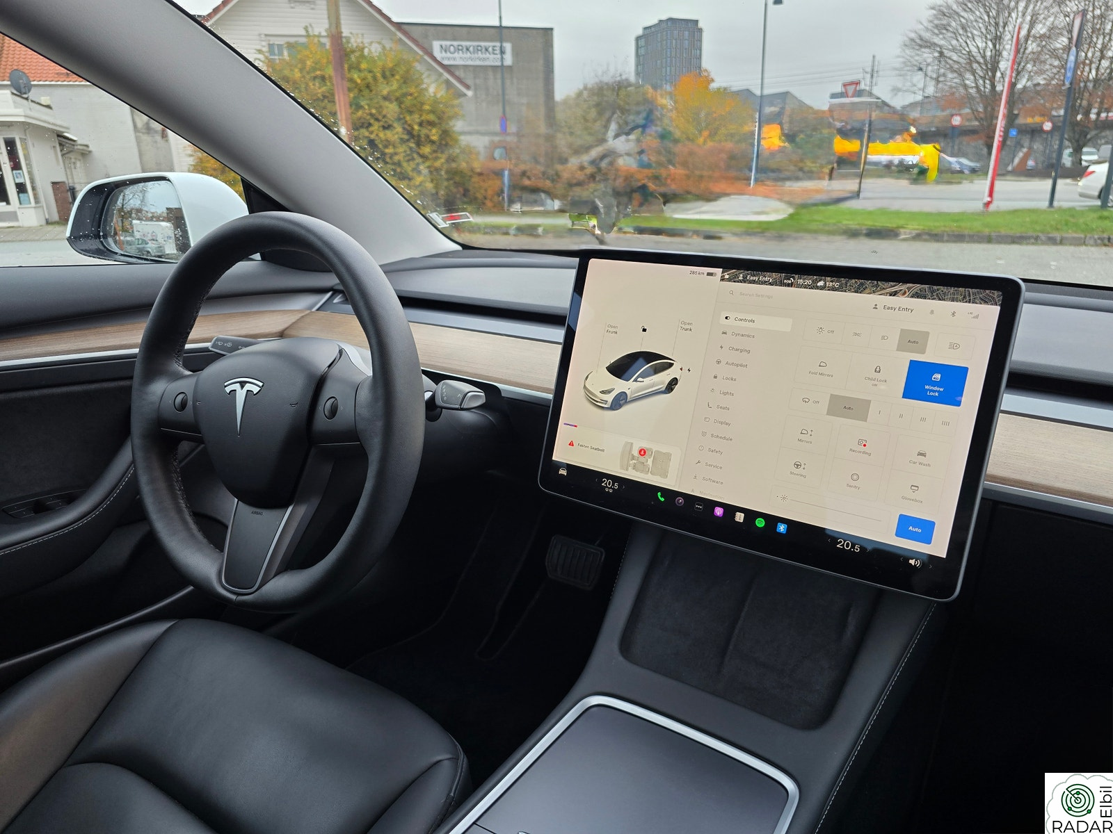 TESLA Model 3 Standard Range Plus RWD