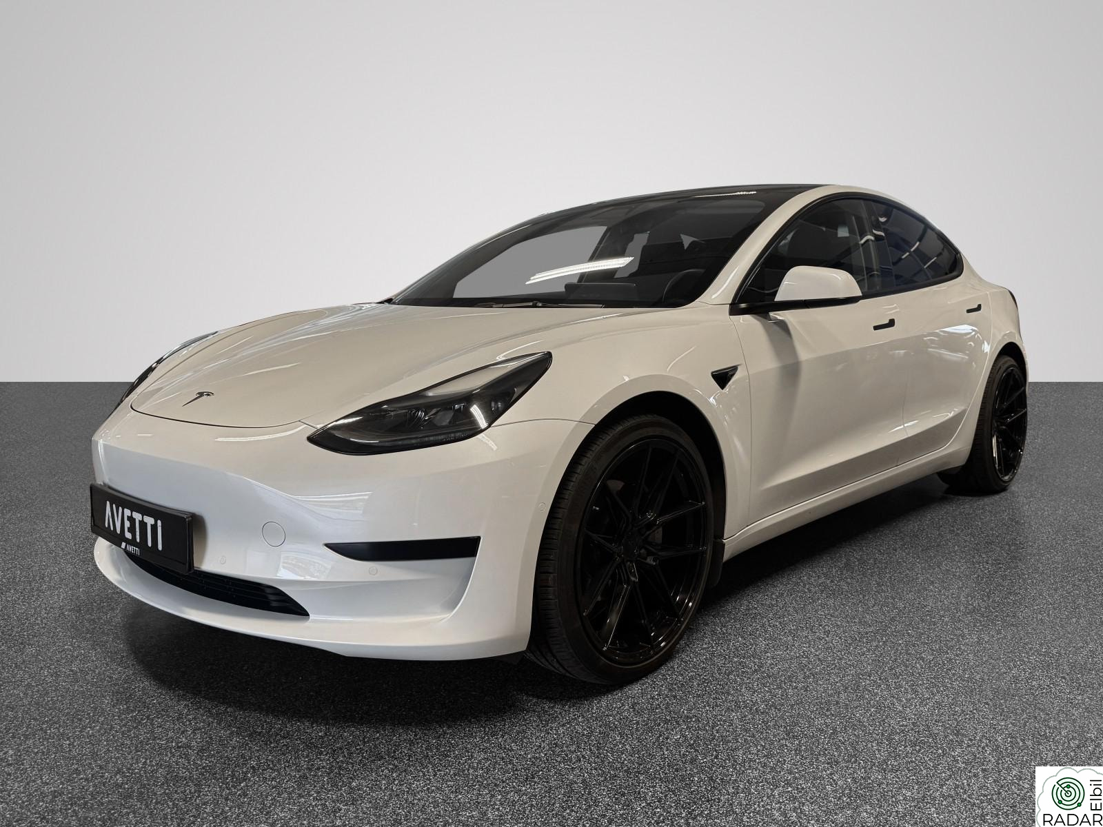 TESLA Model 3 SR+ 448KM WLTP Skinn Autopilot Kamera V.Pumpe ++