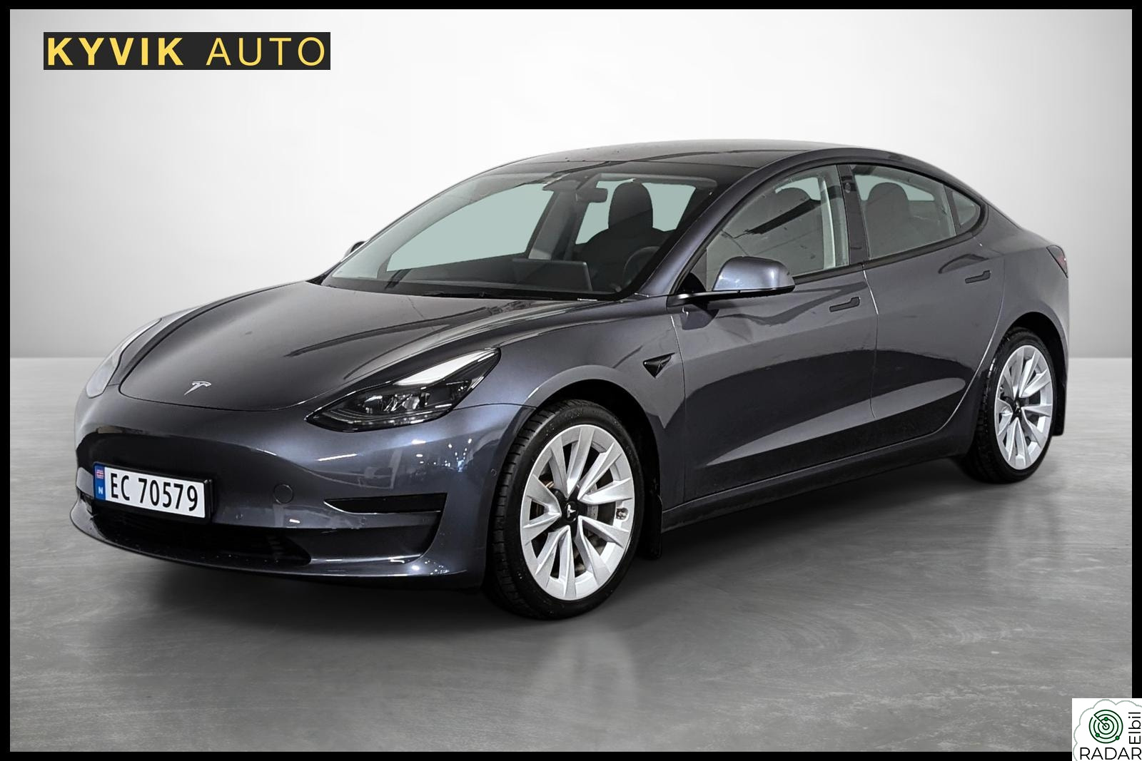 TESLA Model 3 SR 325 hk | 448 km WLTP | Autopilot | Panorama